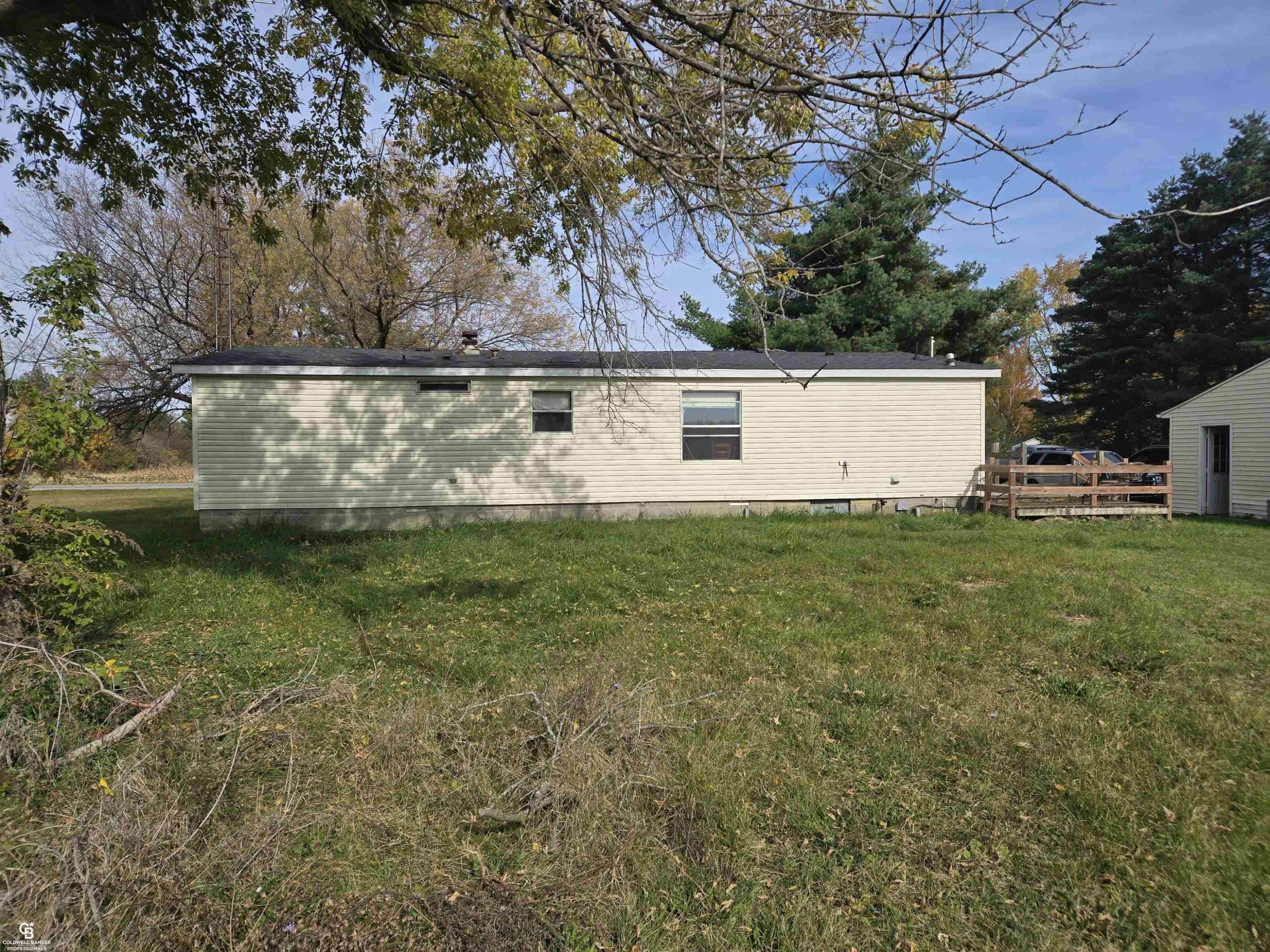 7723 Yale Road, Avoca, MI 48006 — Photo 3
