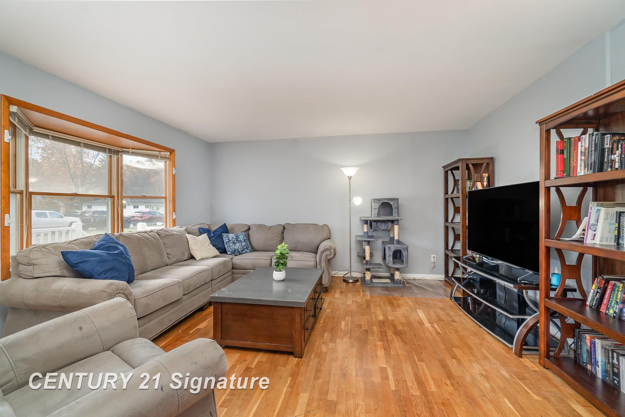 208 Sunview Drive, Saint Charles, MI 48655 — Photo 7
