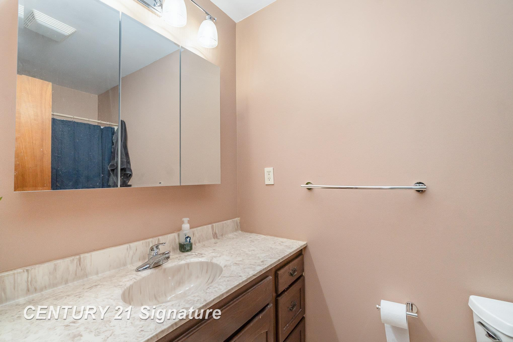 208 Sunview Drive, Saint Charles, MI 48655 — Photo 14