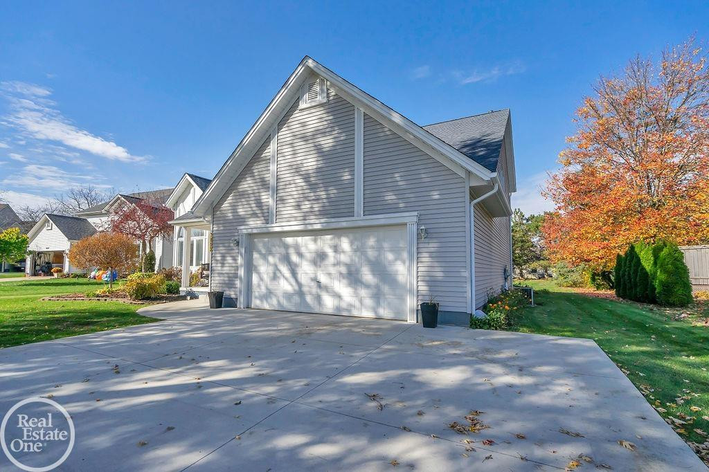 7853 Allison Drive, Almont, MI 48003 — Photo 2