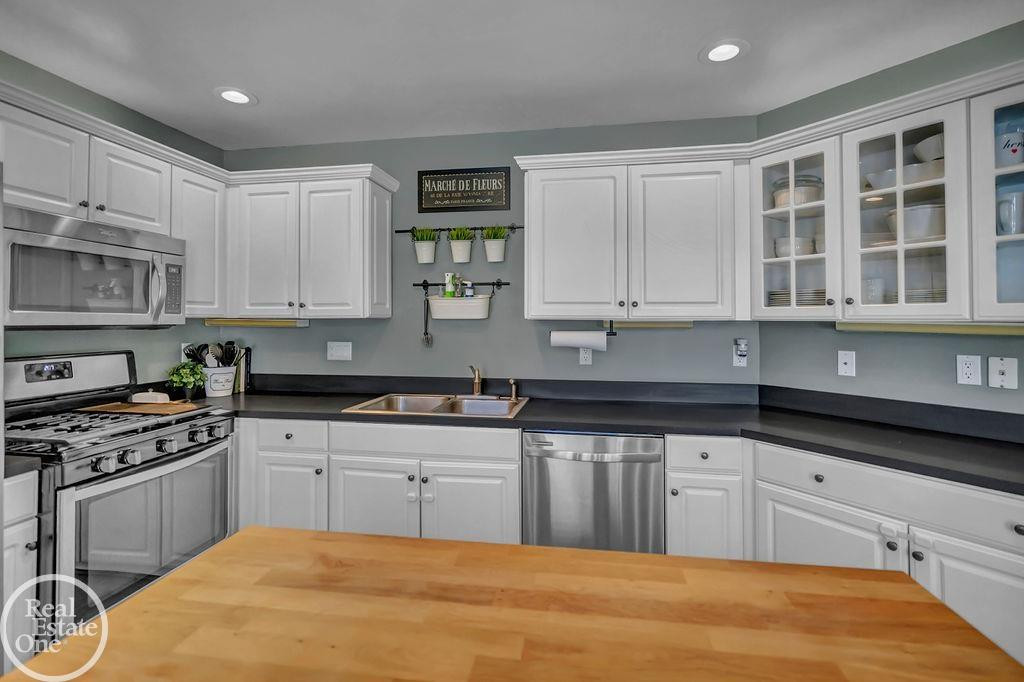 7853 Allison Drive, Almont, MI 48003 — Photo 17