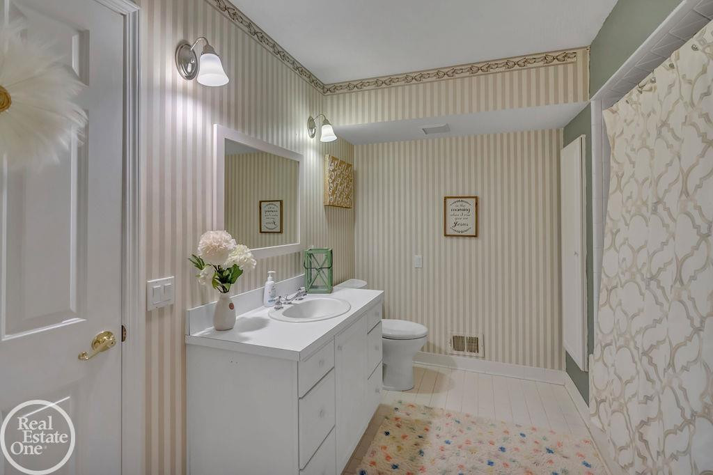 7853 Allison Drive, Almont, MI 48003 — Photo 24