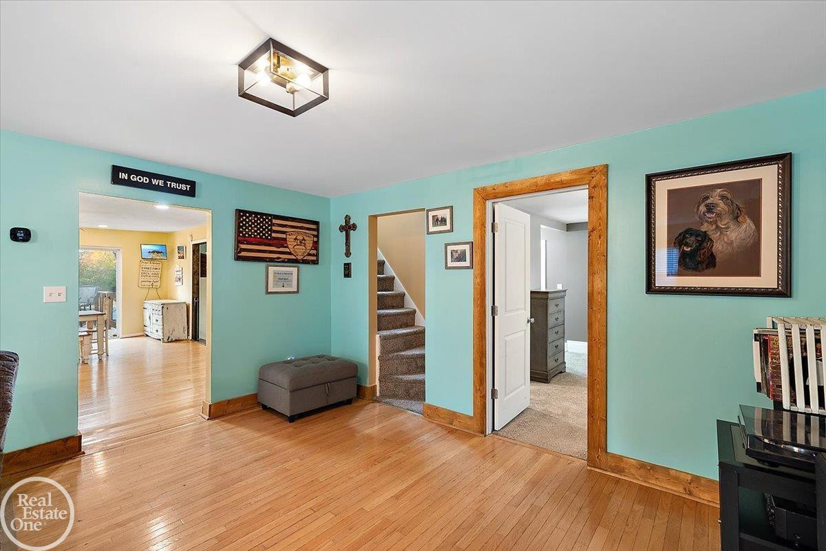 161 W Hollister Street, MI 48065 — Photo 37