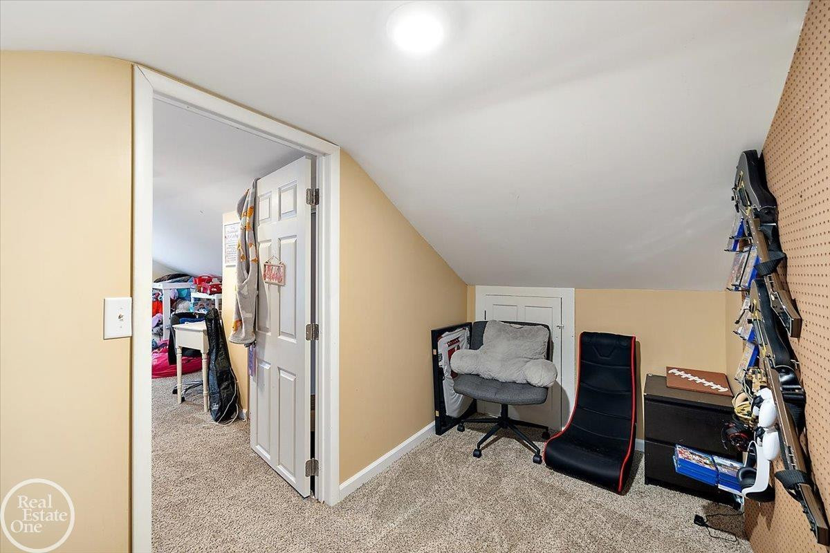 161 W Hollister Street, MI 48065 — Photo 59