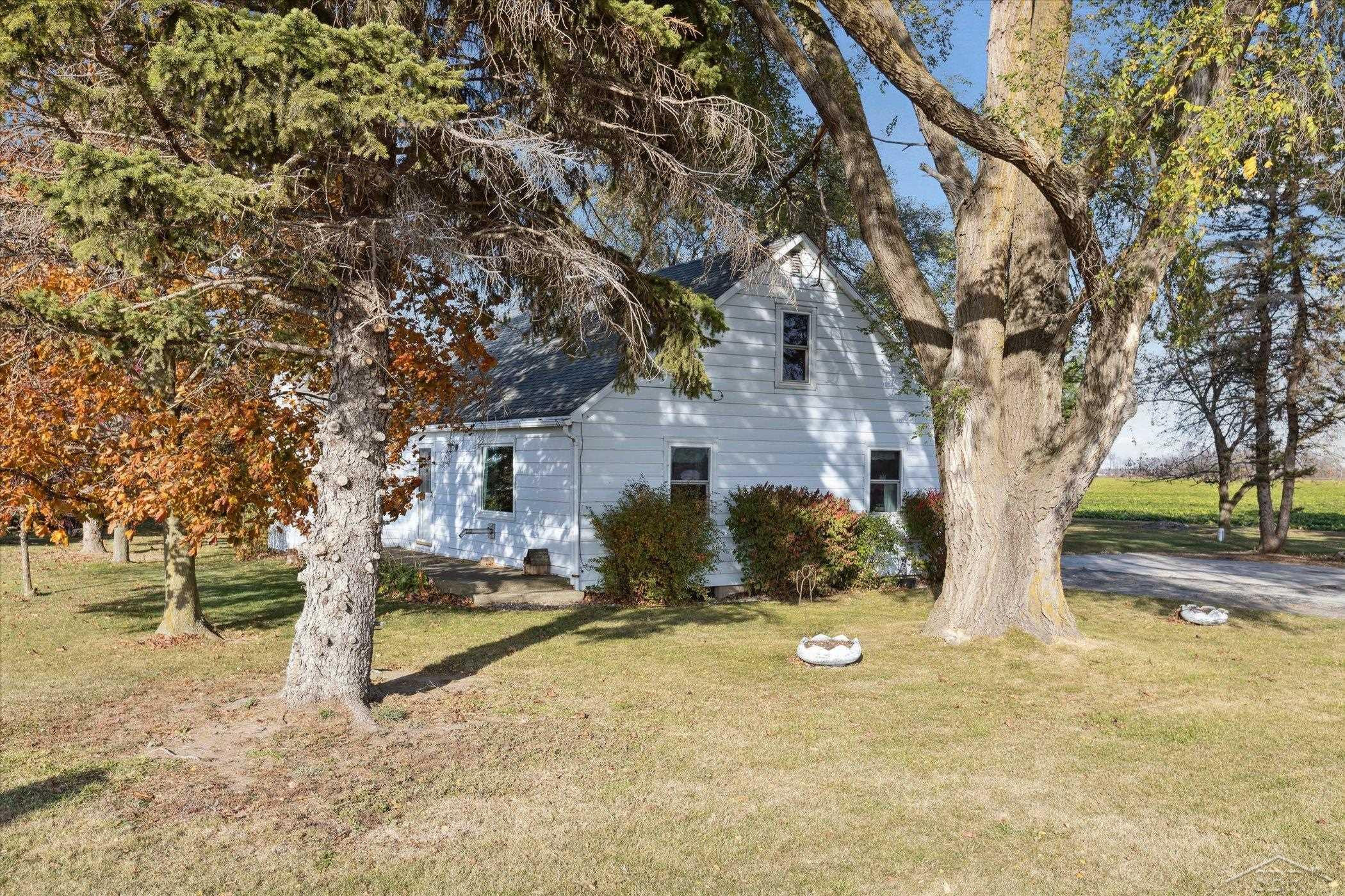2020 N Merrill Road, Merrill, MI 48637 — Photo 2