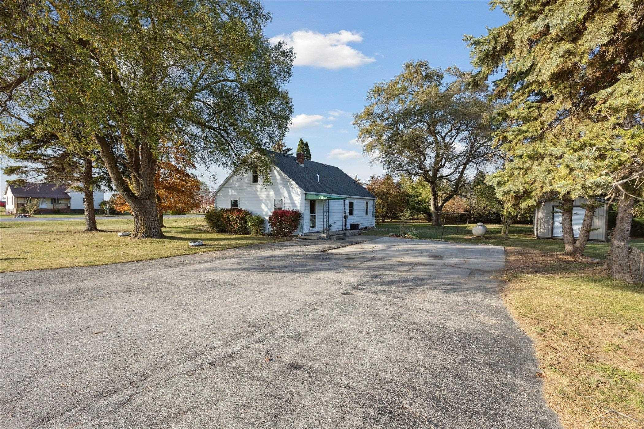2020 N Merrill Road, Merrill, MI 48637 — Photo 8