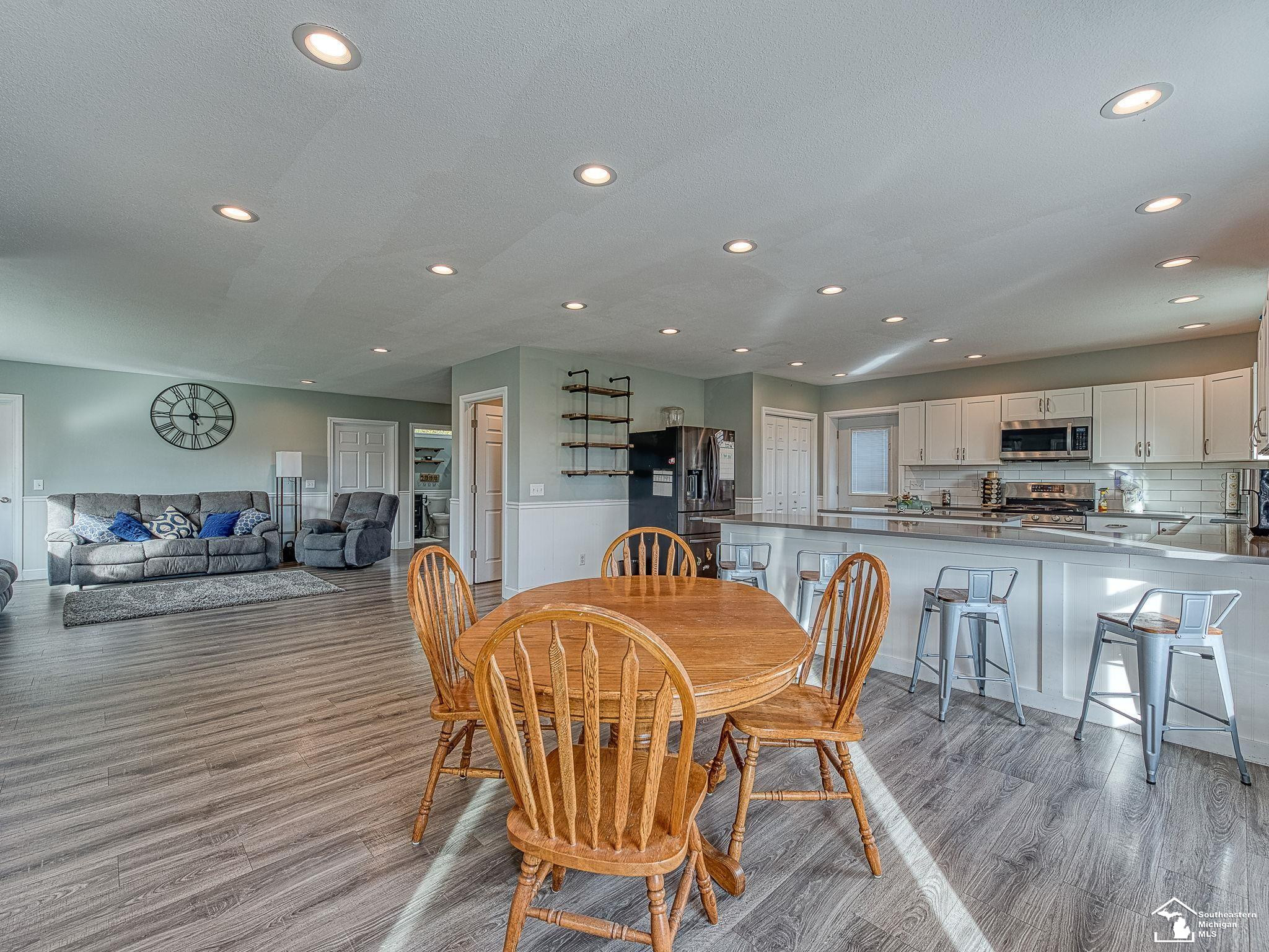 12052 Rome, Manitou Beach, MI 49253 — Photo 6