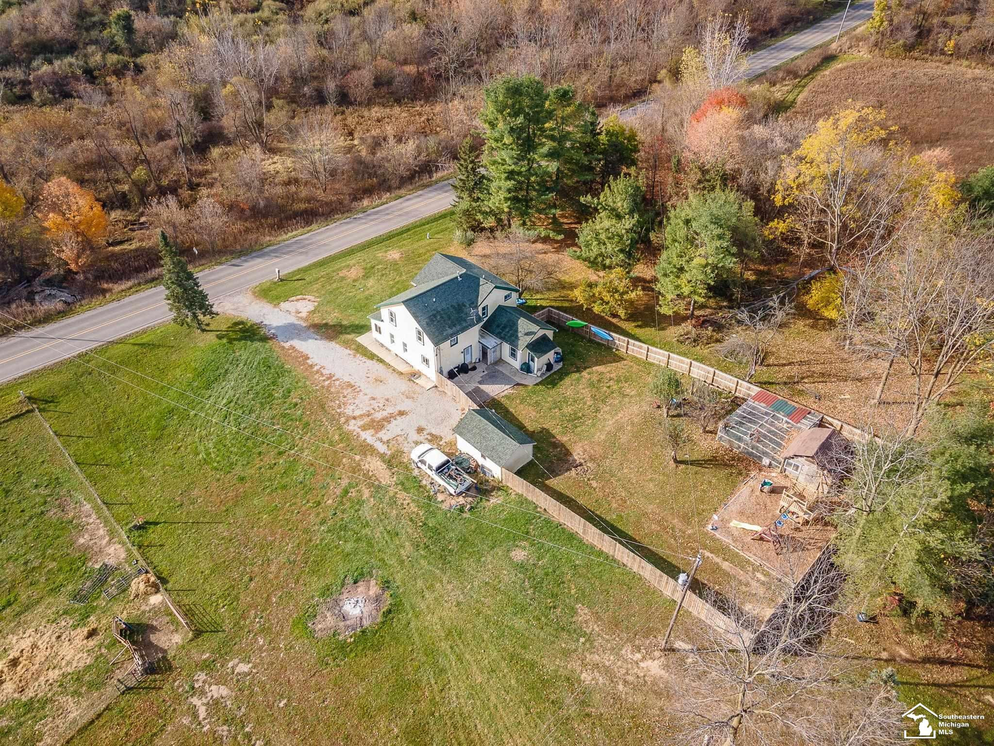 12052 Rome, Manitou Beach, MI 49253 — Photo 51