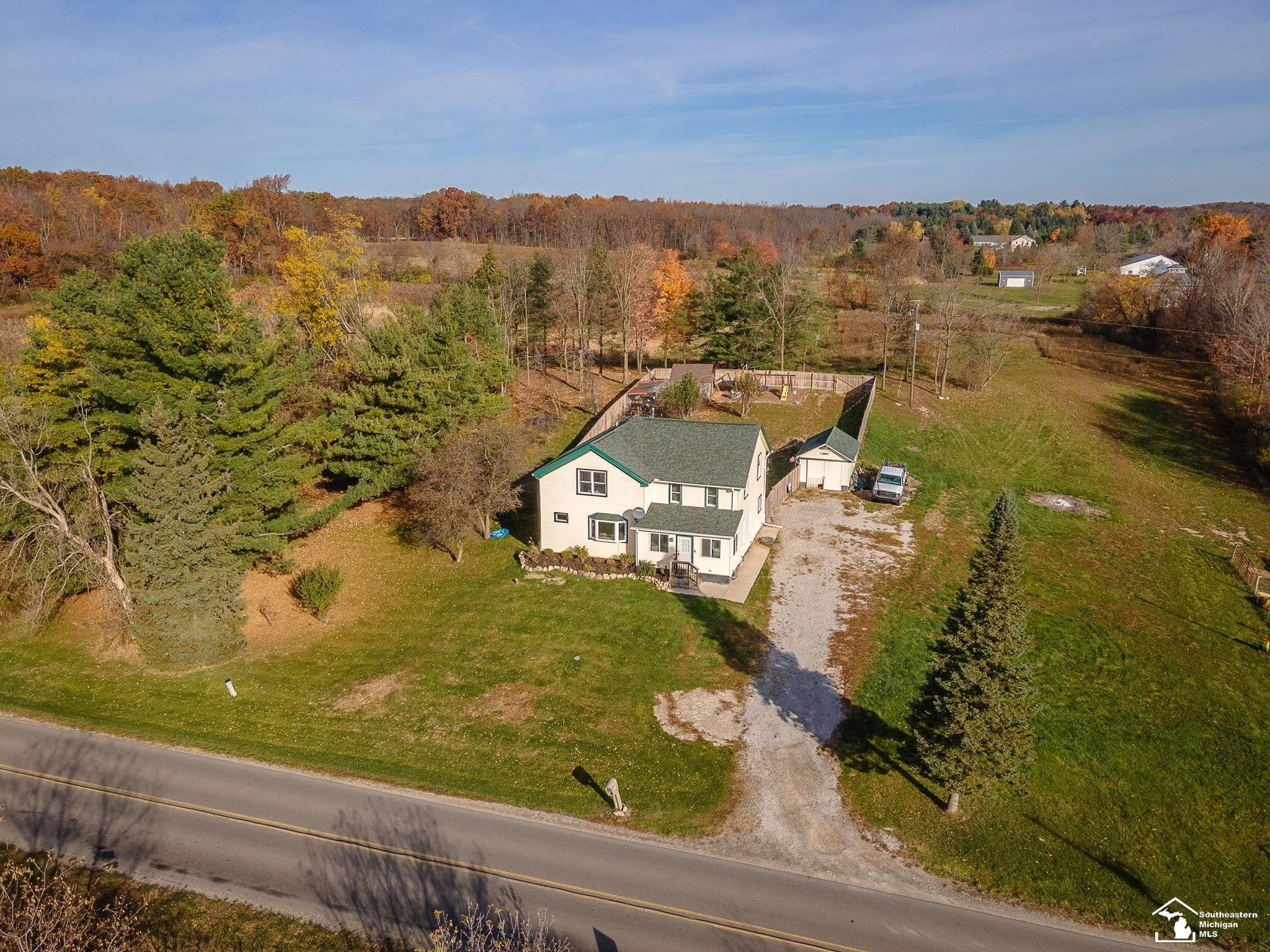 12052 Rome, Manitou Beach, MI 49253 — Photo 55
