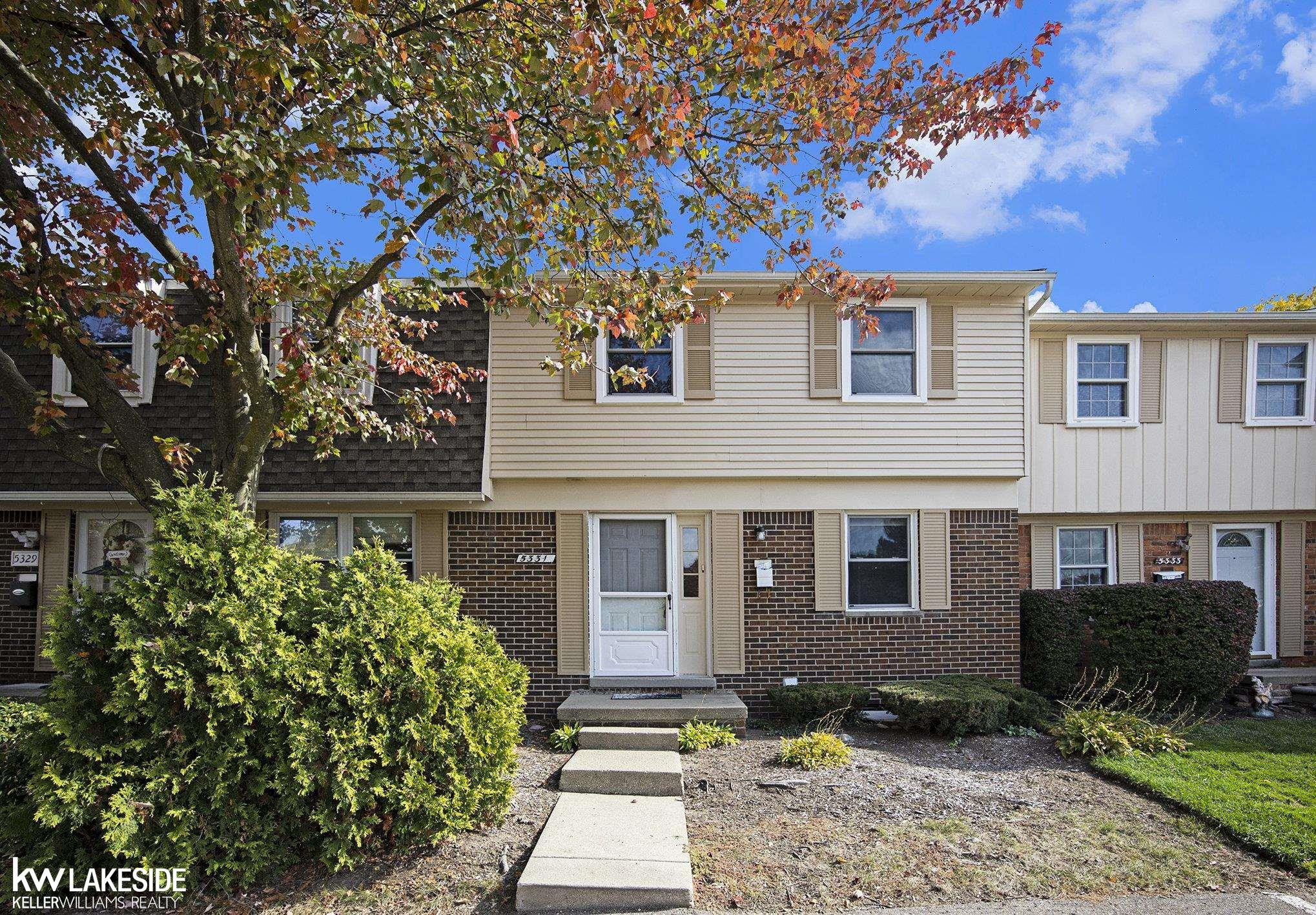5331 Breeze Hill Place, Troy, MI 48098 — front exterior