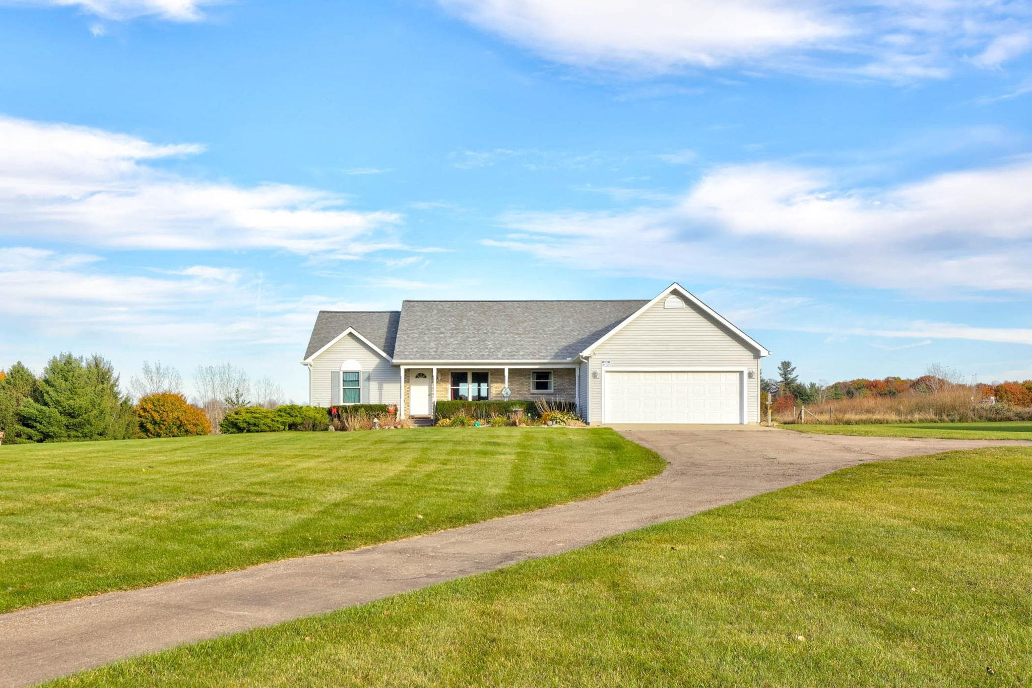4332 Lake Pleasant, North Branch, MI 48461 — Photo 3