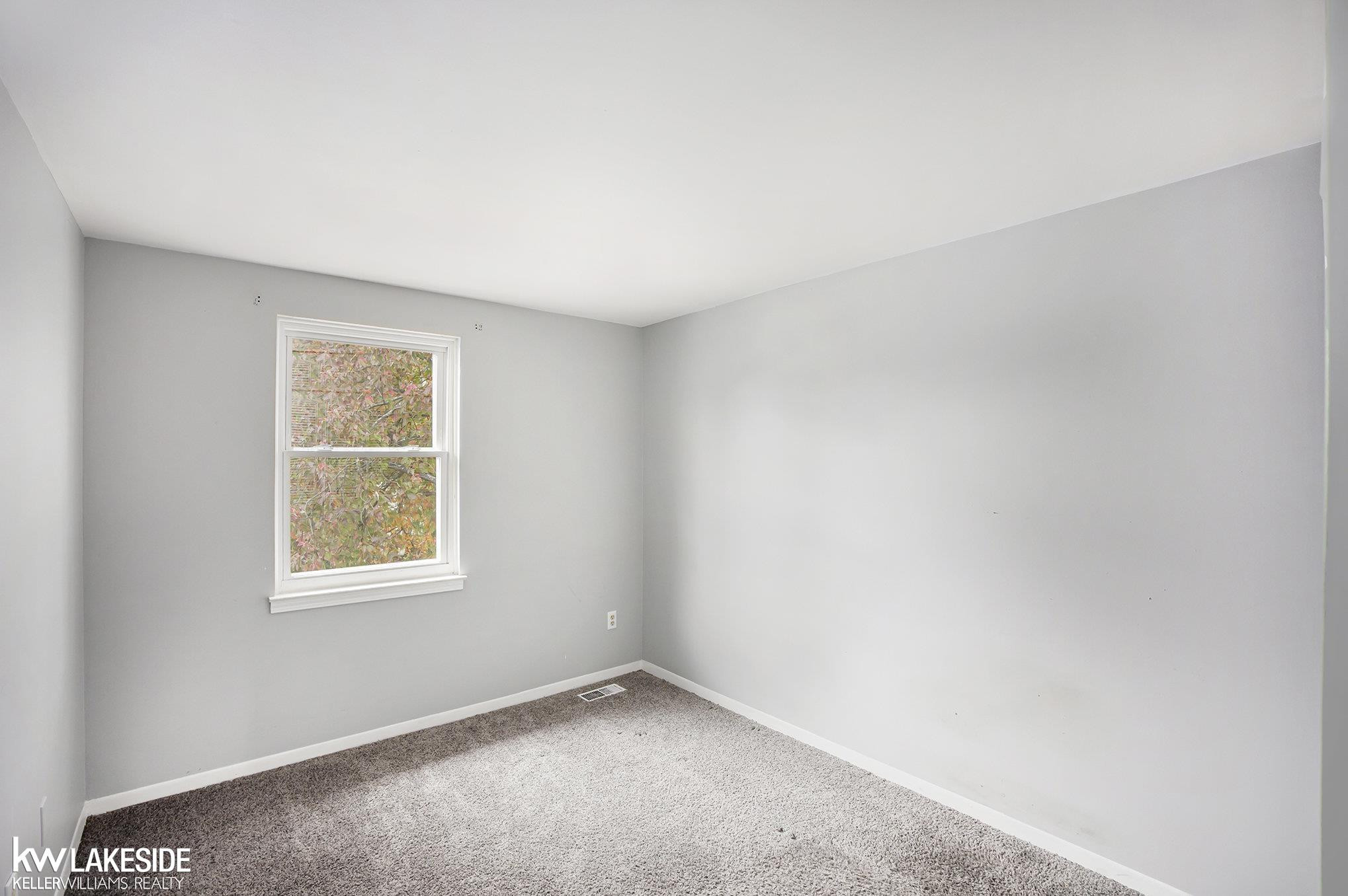 5331 Breeze Hill Place, Troy, MI 48098 — Photo 20