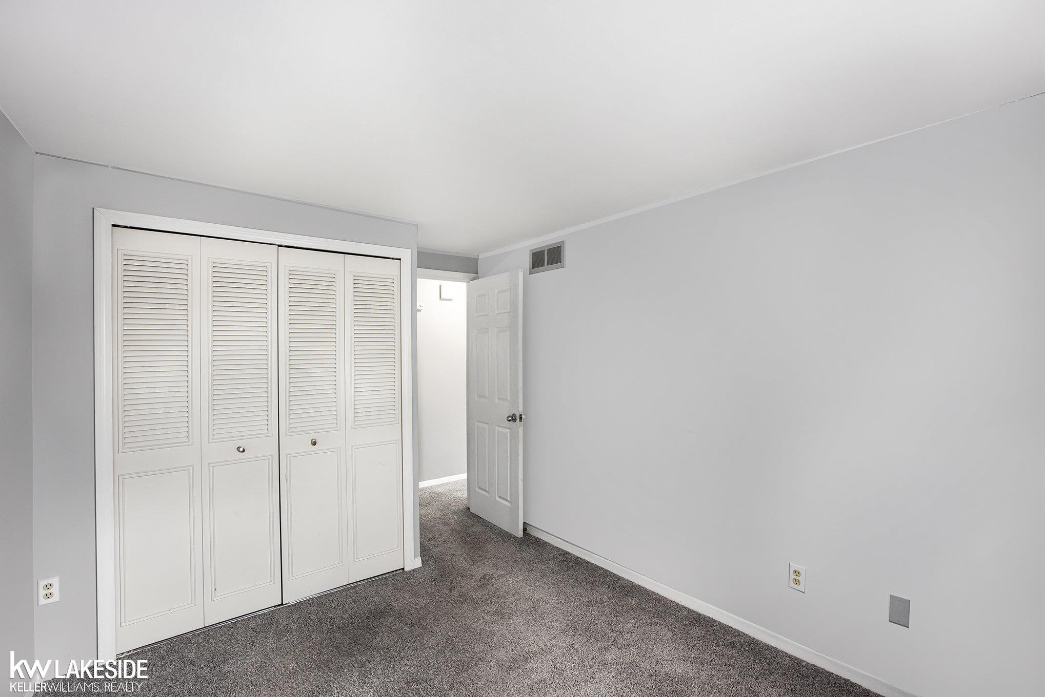 5331 Breeze Hill Place, Troy, MI 48098 — Photo 21