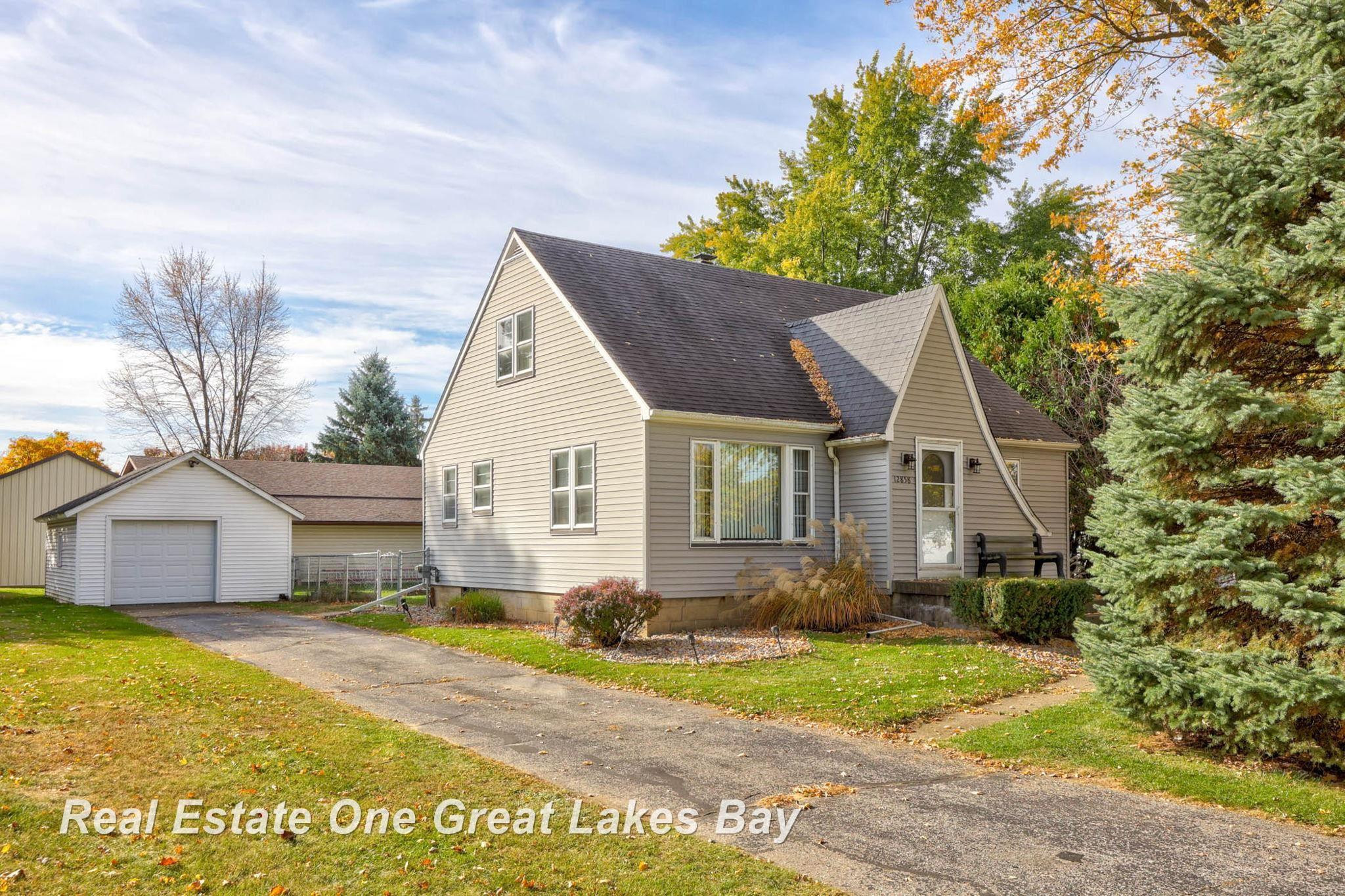 12858 Wadsworth Road, Reese, MI 48757 — Photo 2