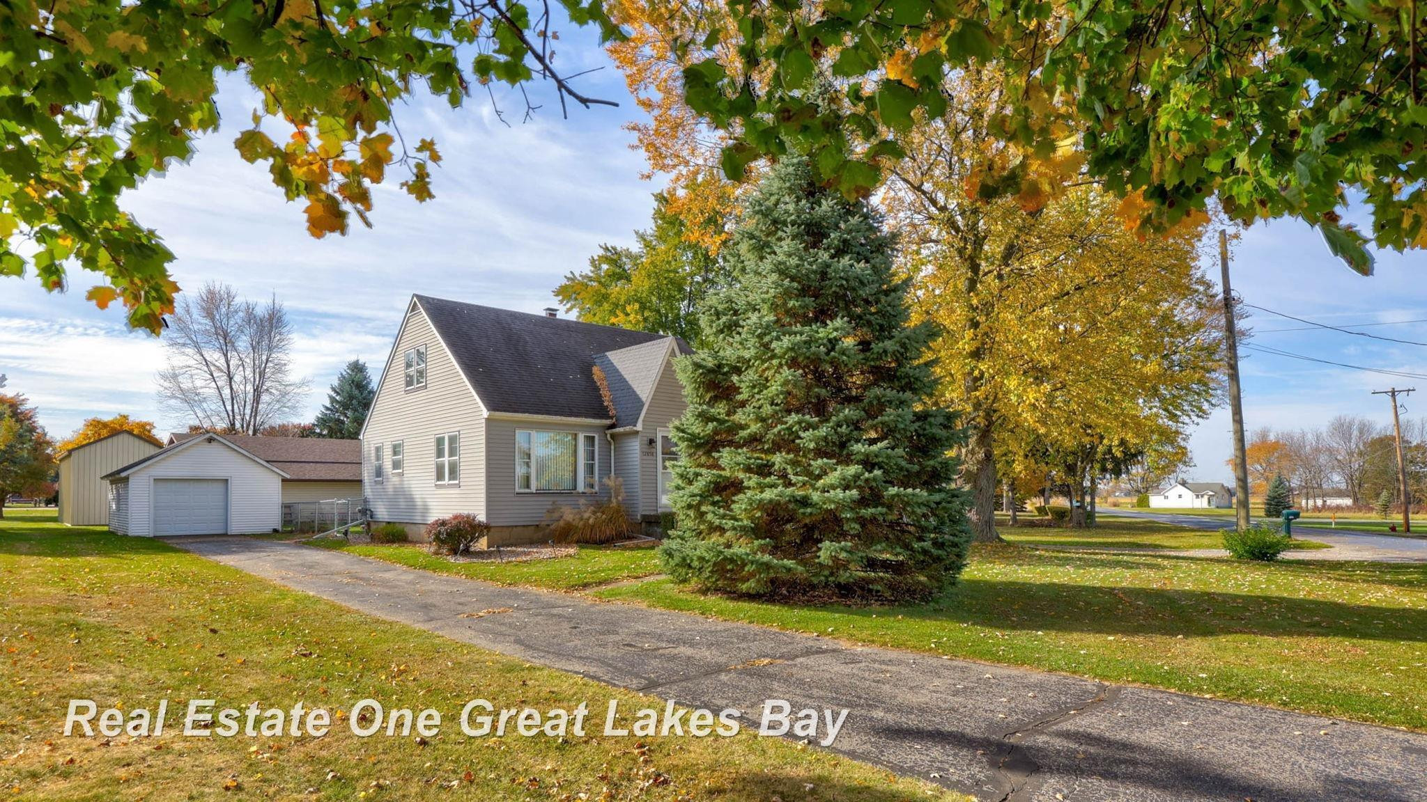 12858 Wadsworth Road, Reese, MI 48757 — Photo 45