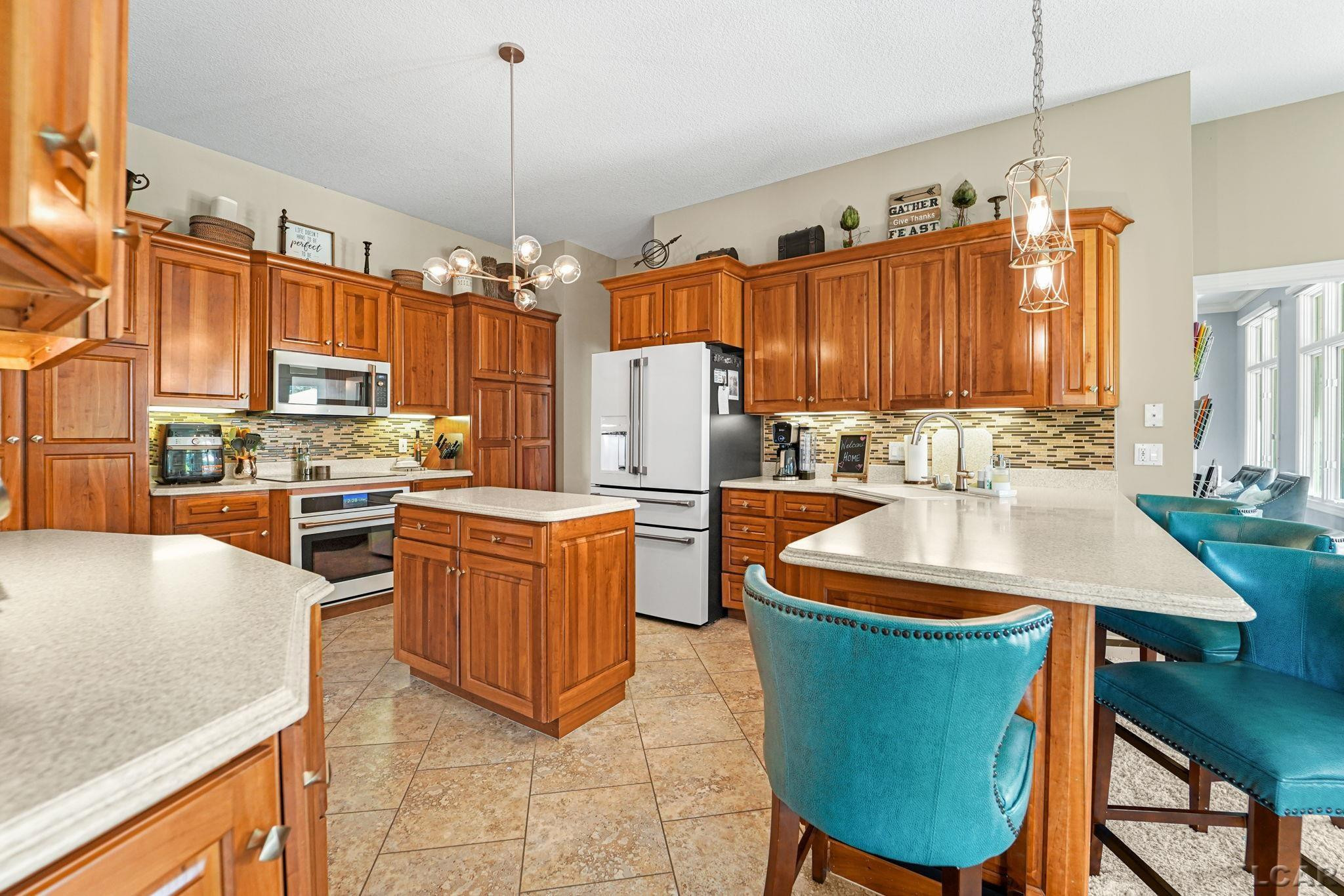 210 Grant, Blissfield, MI 49228 — Photo 6