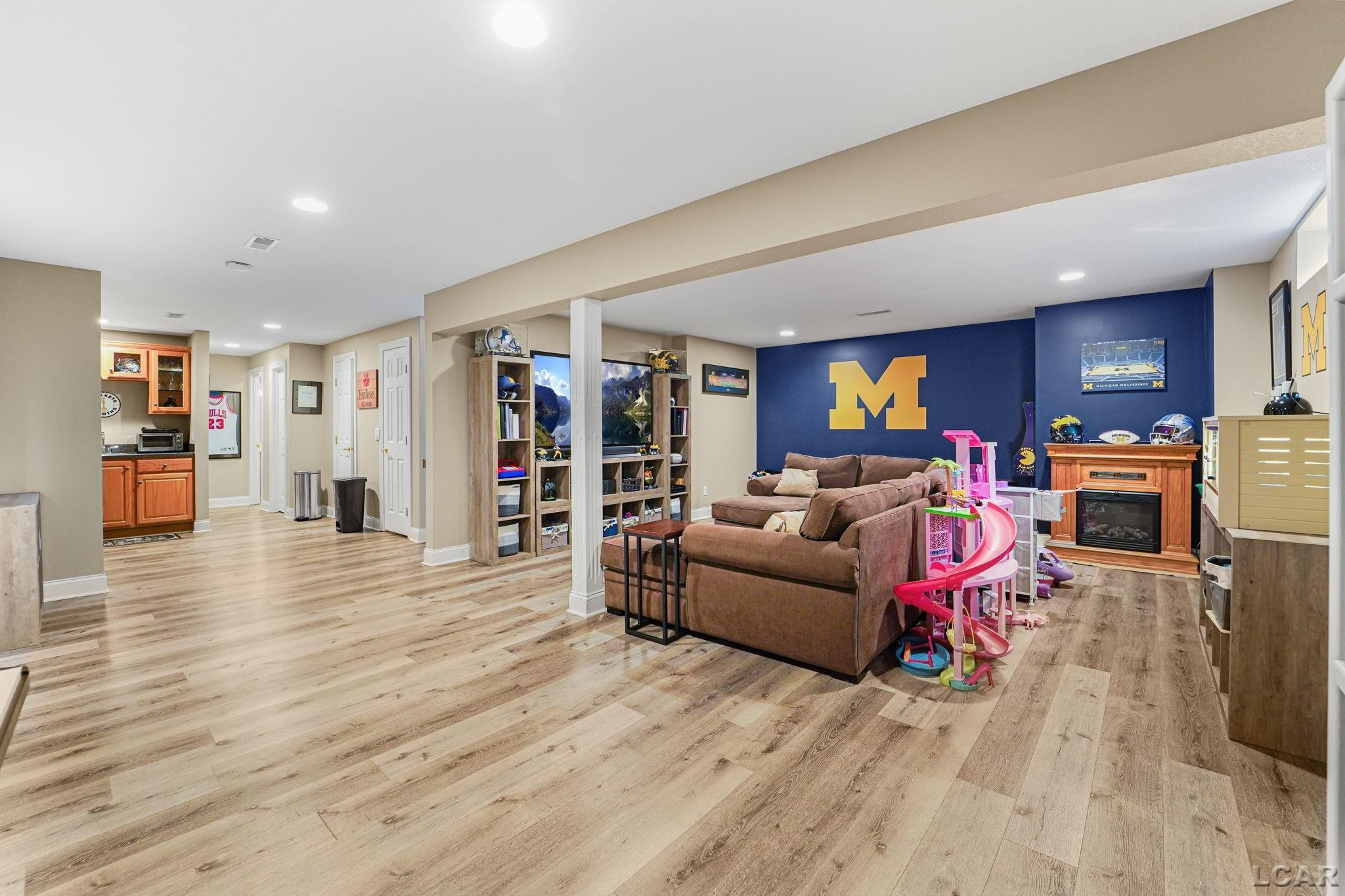 210 Grant, Blissfield, MI 49228 — Photo 24