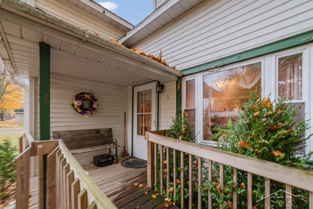 303 E Sexton Street, Breckenridge, MI 48615 — Photo 2
