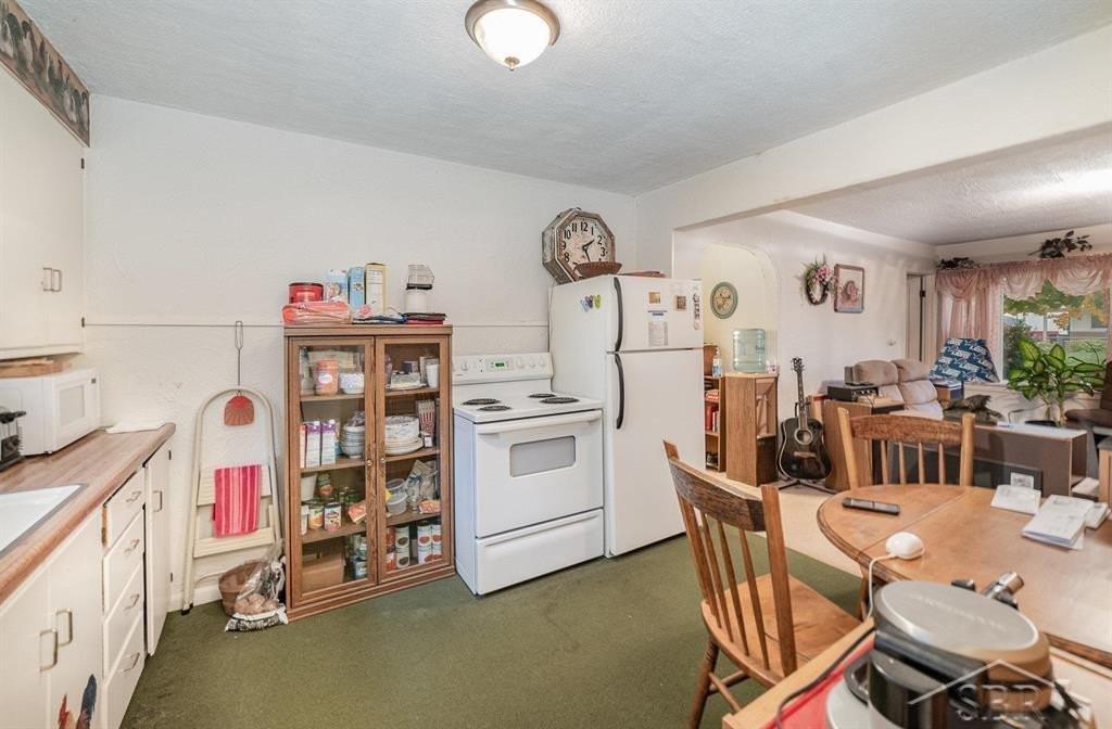303 E Sexton Street, Breckenridge, MI 48615 — Photo 13