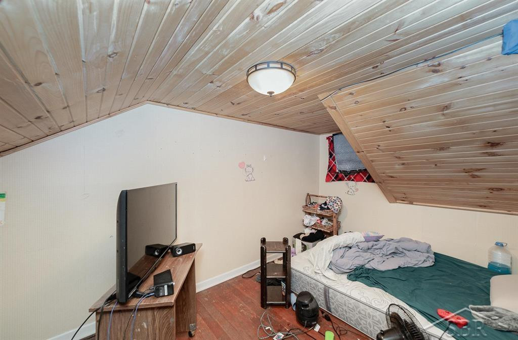 303 E Sexton Street, Breckenridge, MI 48615 — Photo 24