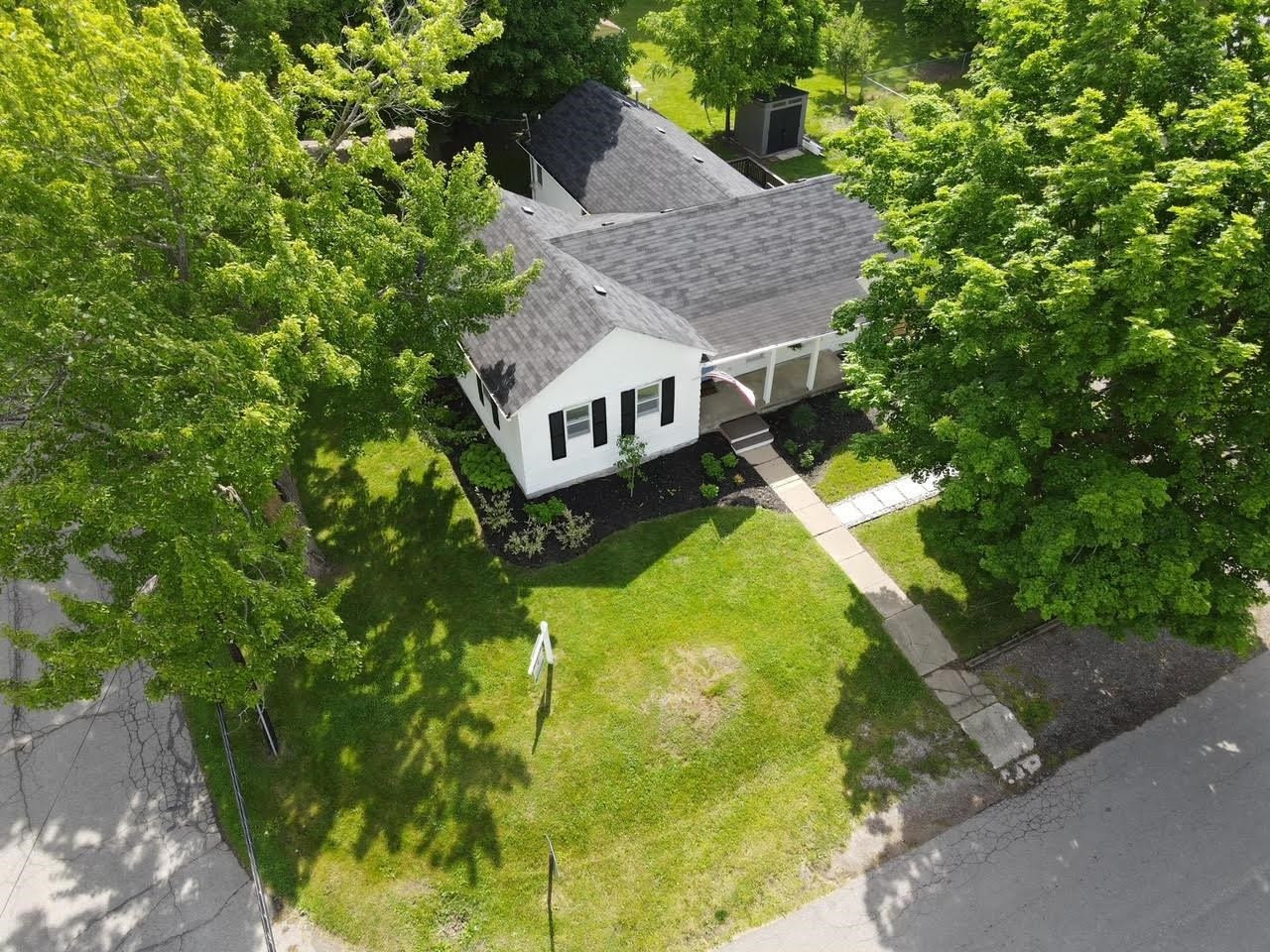 122 N Washington Street, Chesaning, MI 48616 — Photo 4