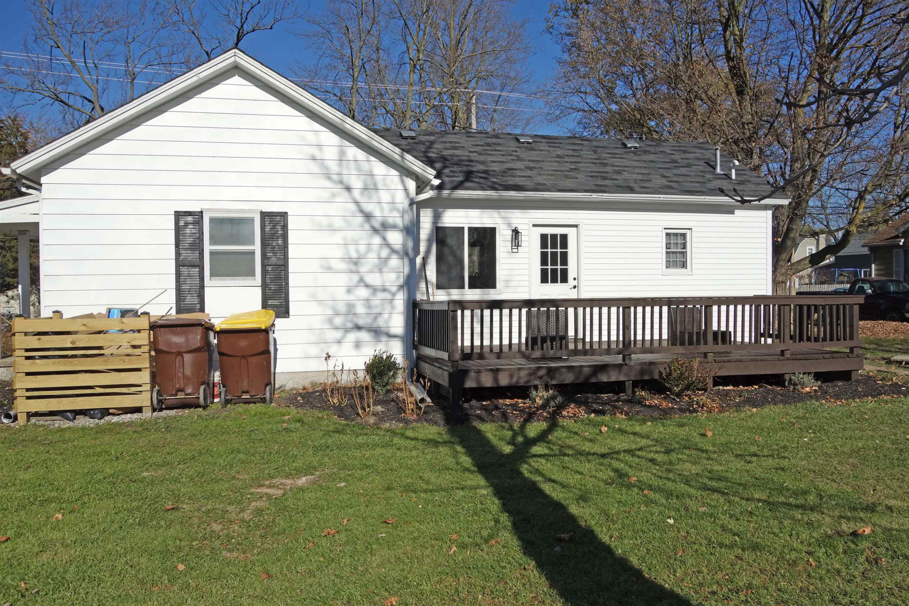 122 N Washington Street, Chesaning, MI 48616 — Photo 36