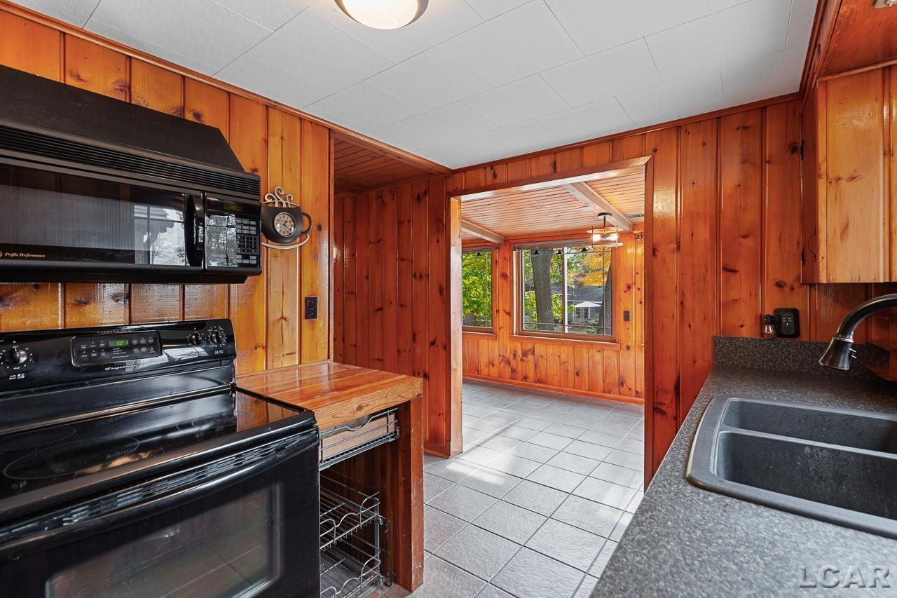 73 The Boulevard, Onsted, MI 49265 — Photo 12