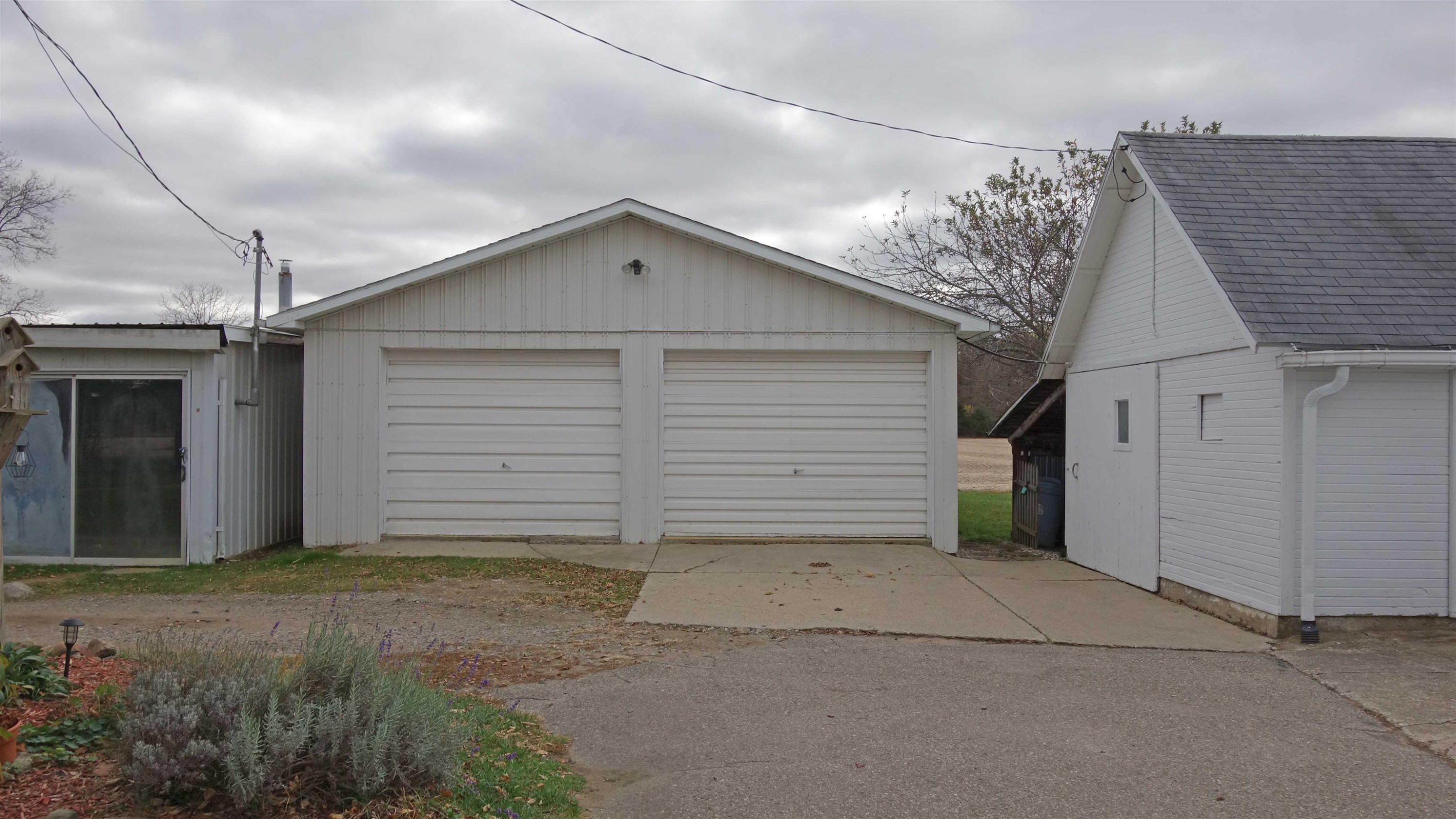 14157 W Ferden, Oakley, MI 48649 — Photo 3