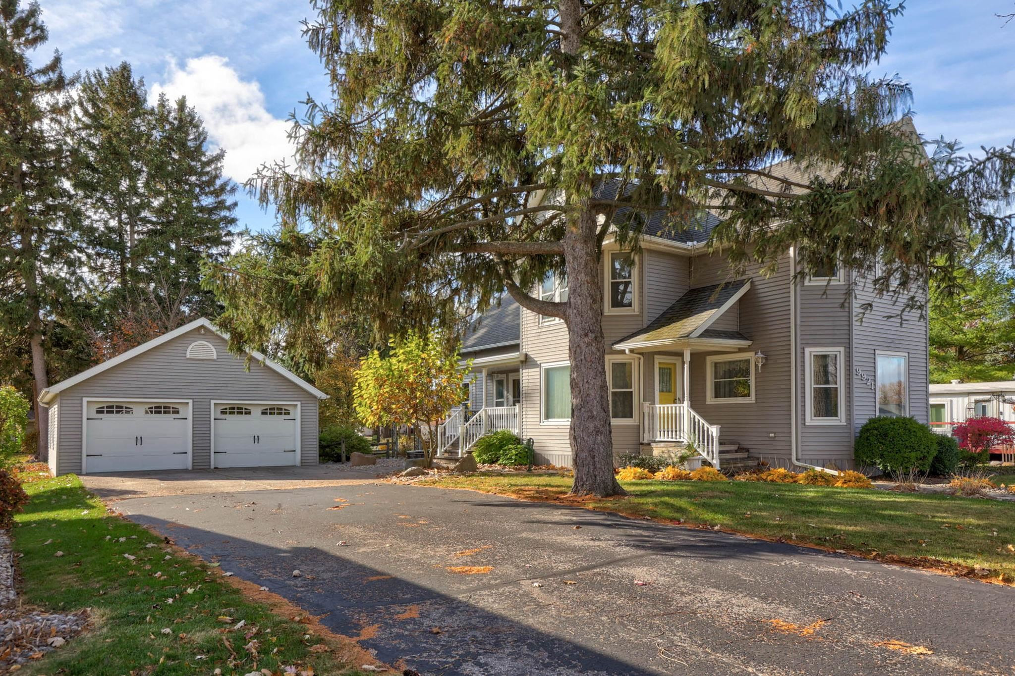 9921 Center Street, Reese, MI 48757 — front exterior
