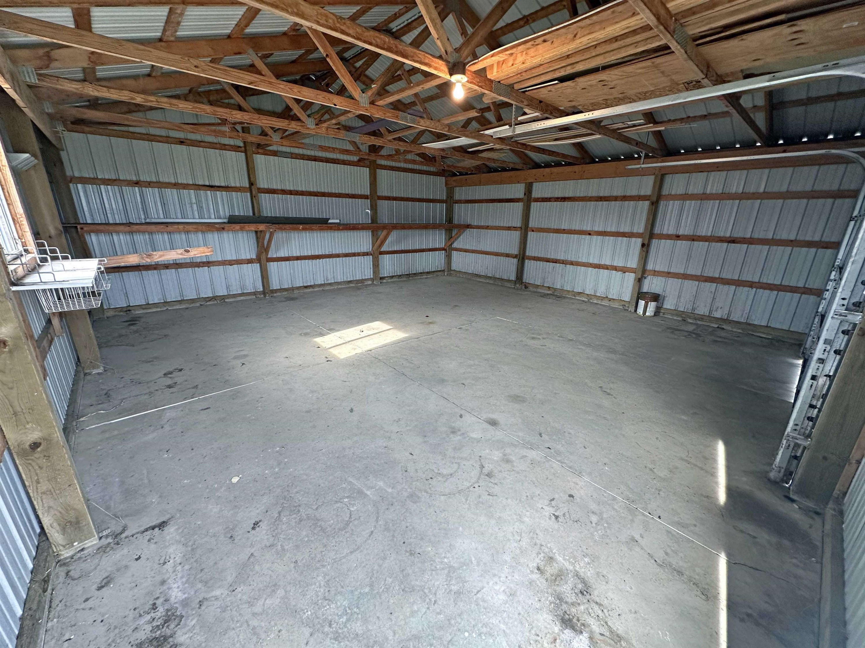 19102 Bueche, New Lothrop, MI 48460 — Photo 29