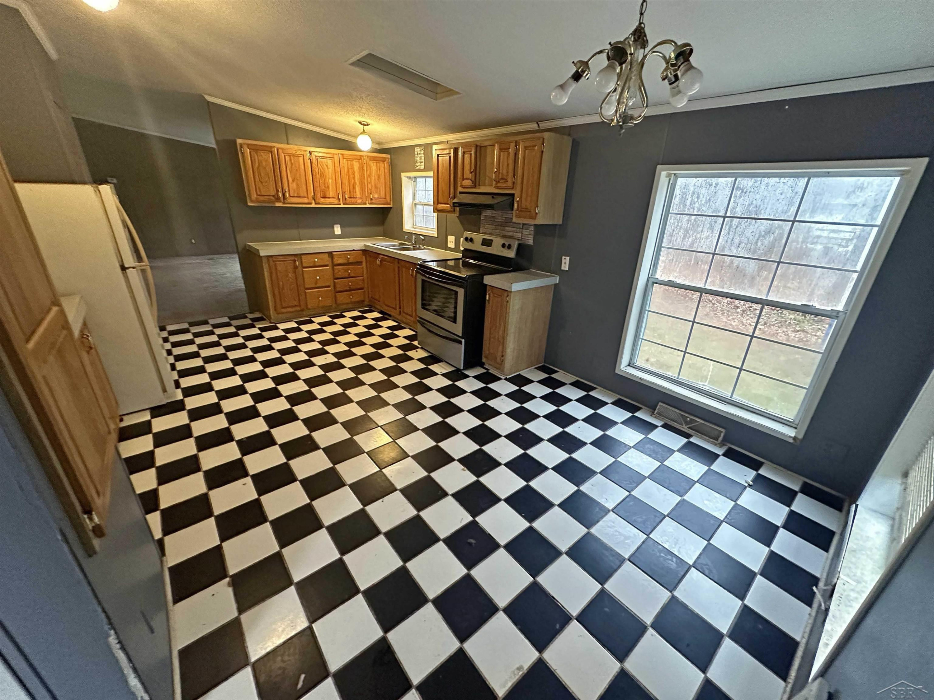 8058 S Fordney Road, Saint Charles, MI 48655 — Photo 10