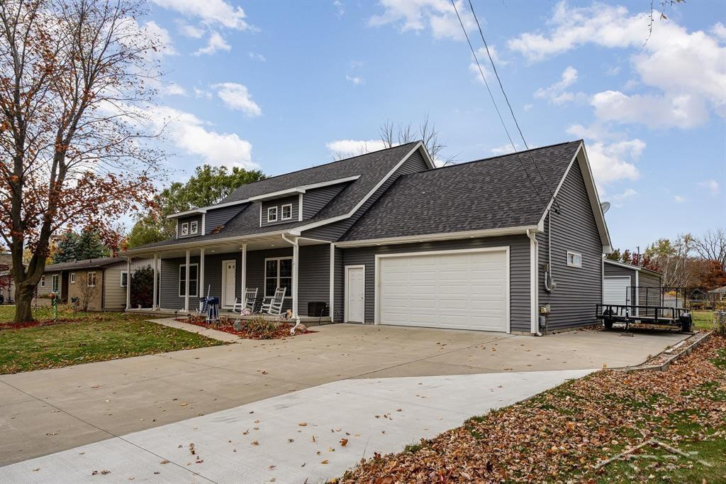 300 Shady Lane, Auburn, MI 48611 — Photo 2