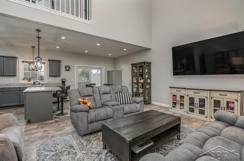 300 Shady Lane, Auburn, MI 48611 — Photo 3