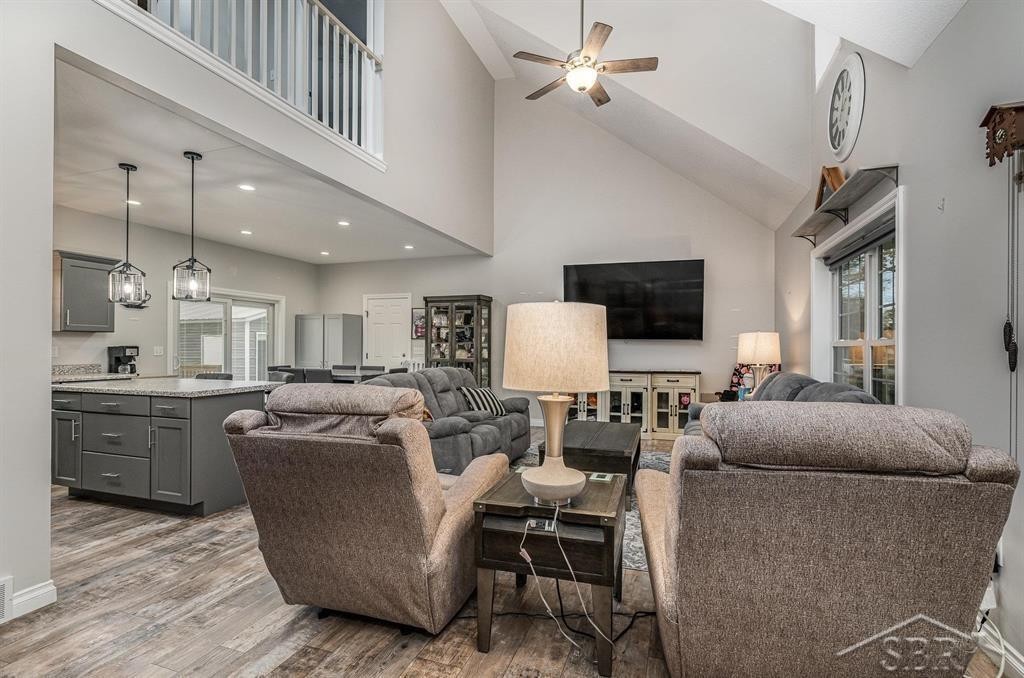 300 Shady Lane, Auburn, MI 48611 — Photo 4