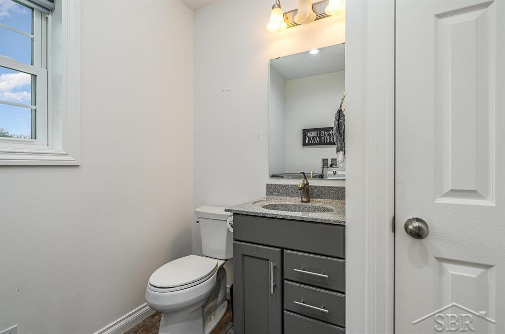 300 Shady Lane, Auburn, MI 48611 — Photo 15