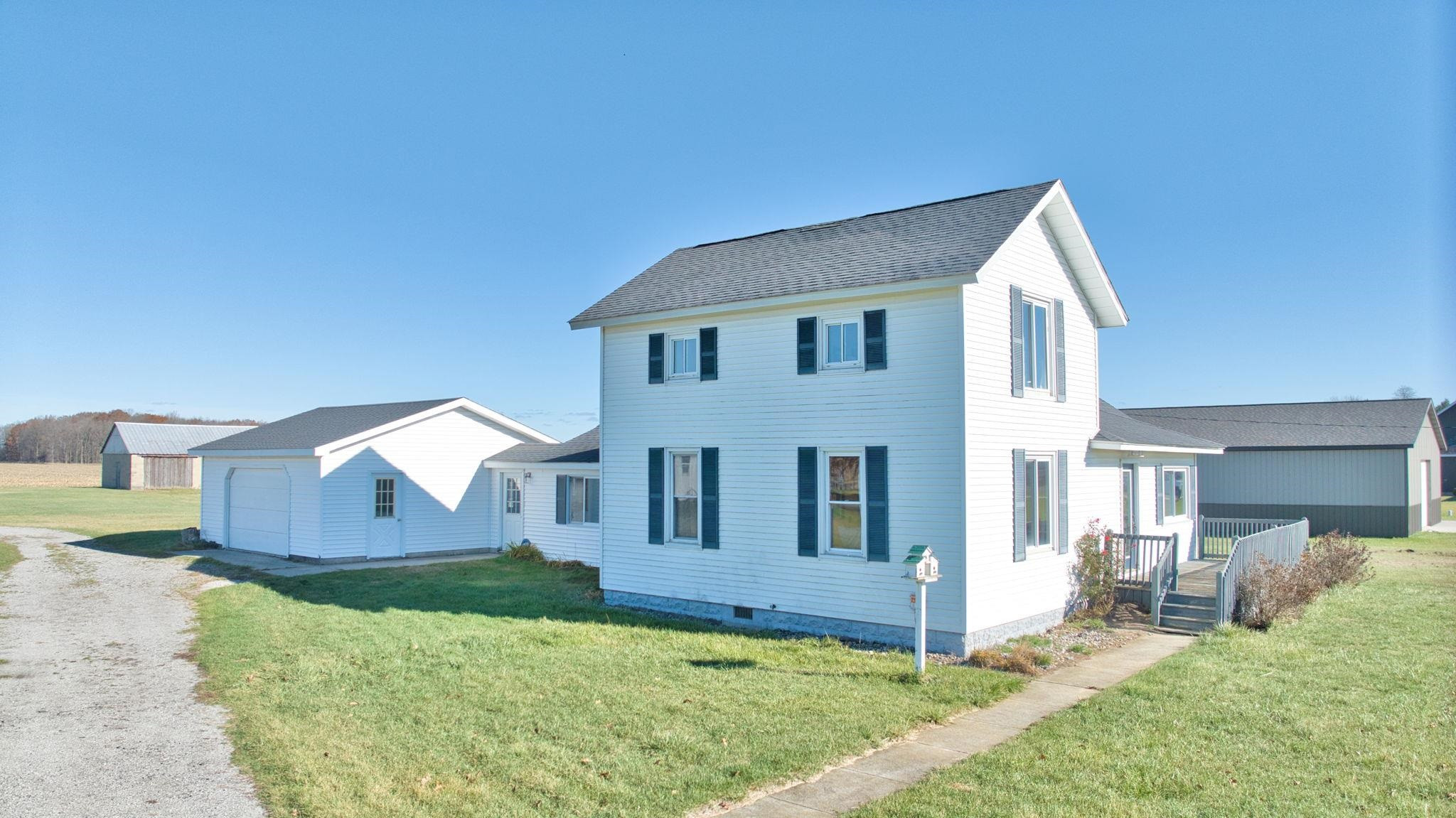 17860 W Townline, Saint Charles, MI 48655 — front exterior