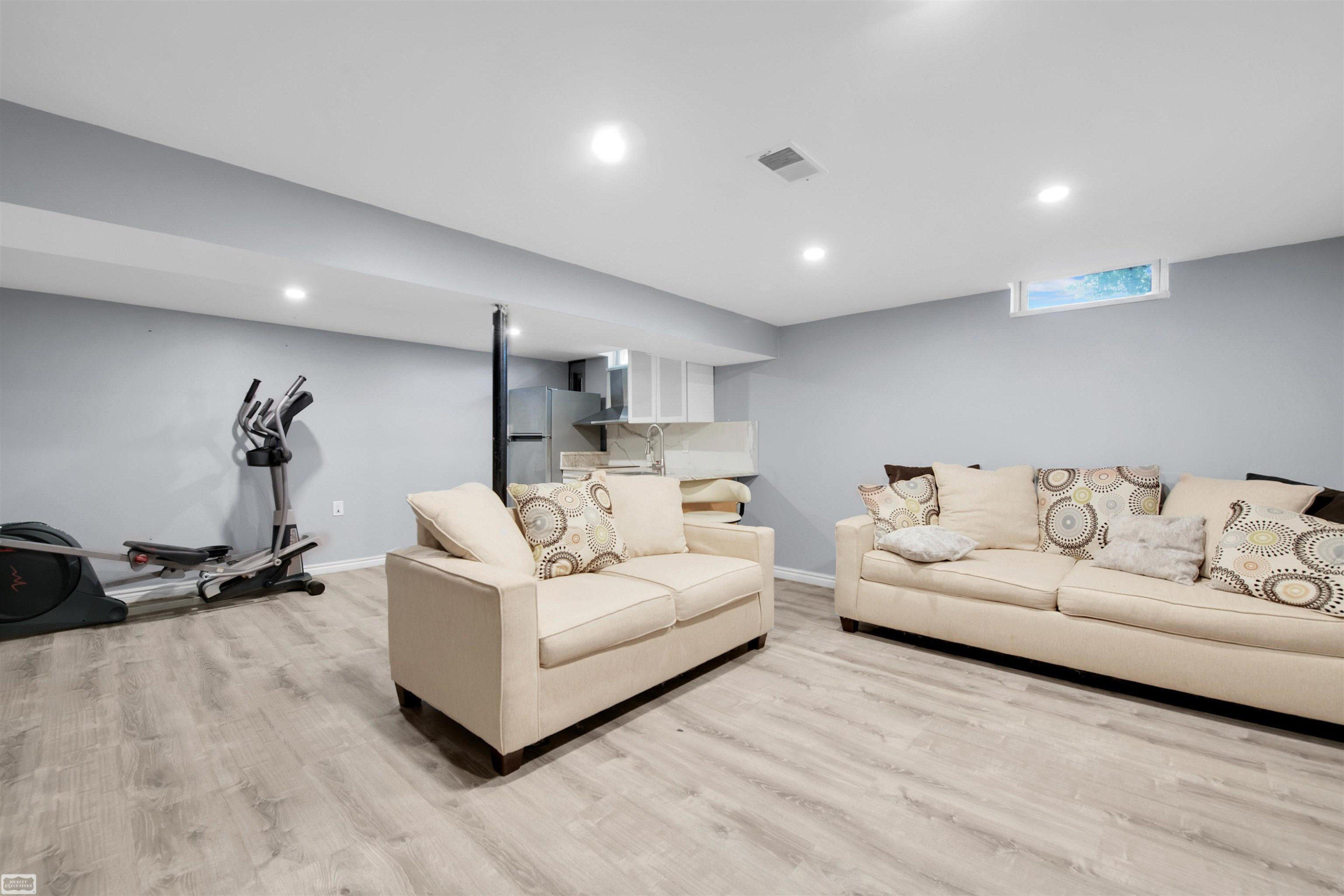 296 Lake Village Drive, Walled Lake, MI 48390 — Photo 17