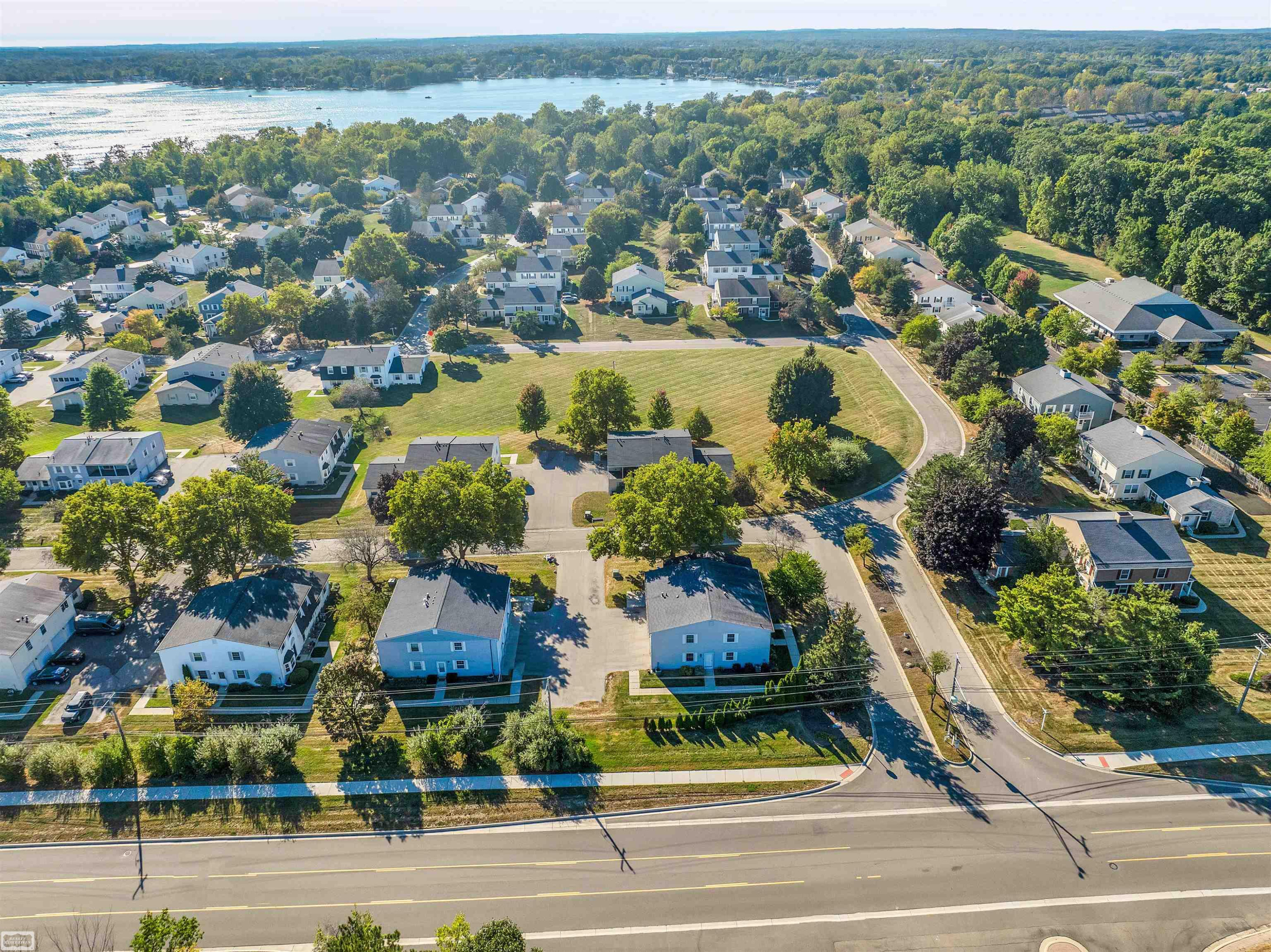 296 Lake Village Drive, Walled Lake, MI 48390 — Photo 34
