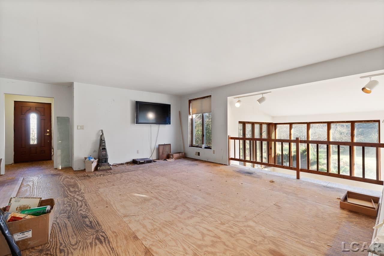 17665 W Pleasant Lake Road, Manchester, MI 48158 — Photo 16