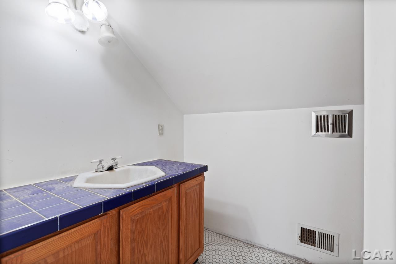 17665 W Pleasant Lake Road, Manchester, MI 48158 — Photo 42
