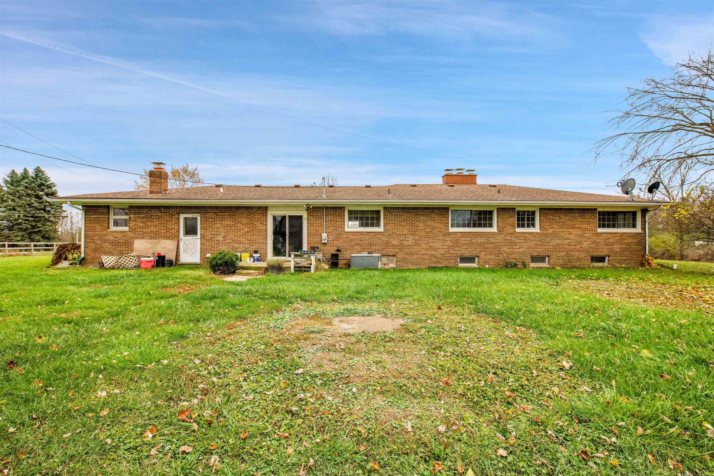 11368 Gilbert Road, MI — Photo 21
