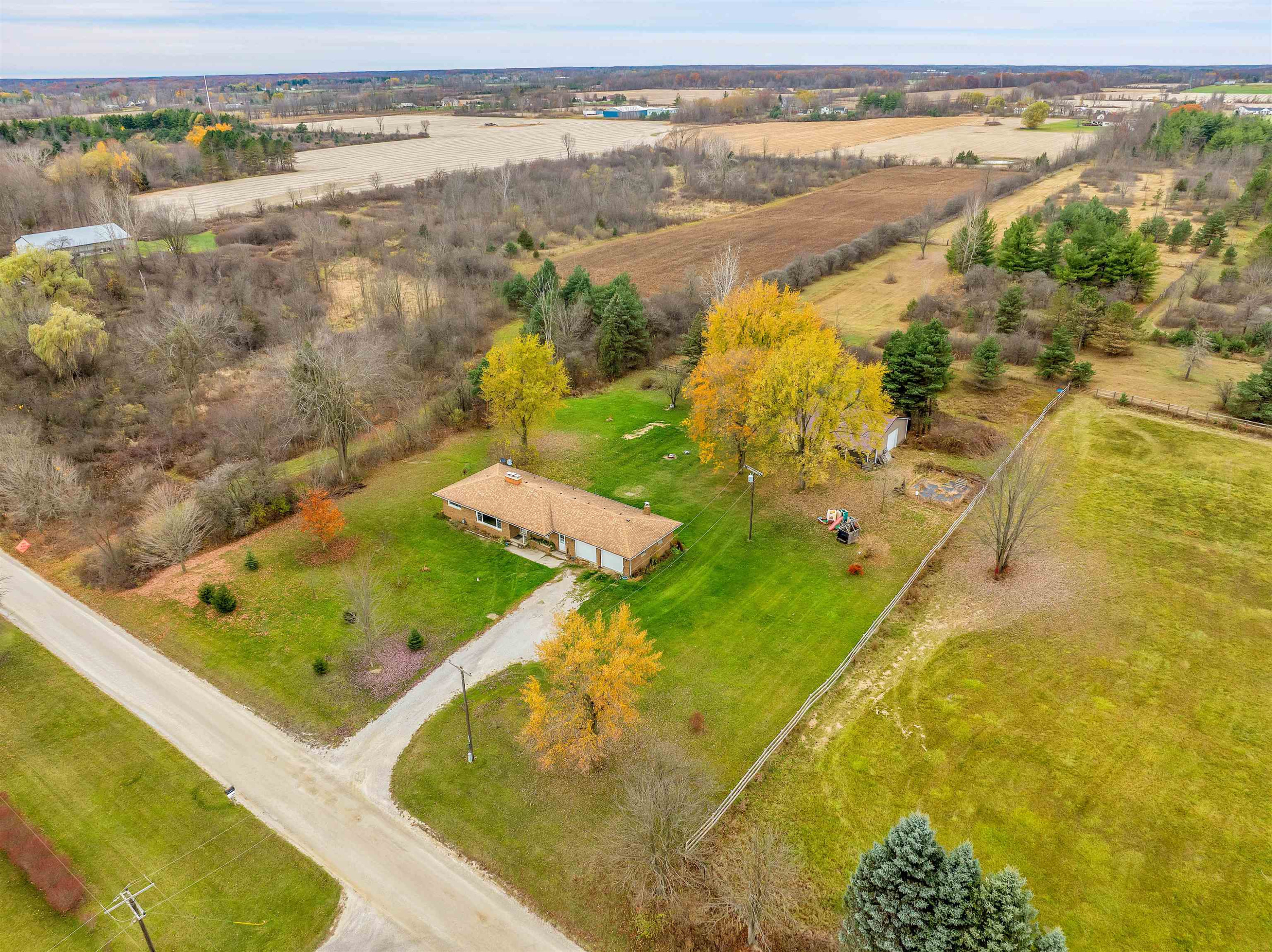 11368 Gilbert Road, MI — Photo 27