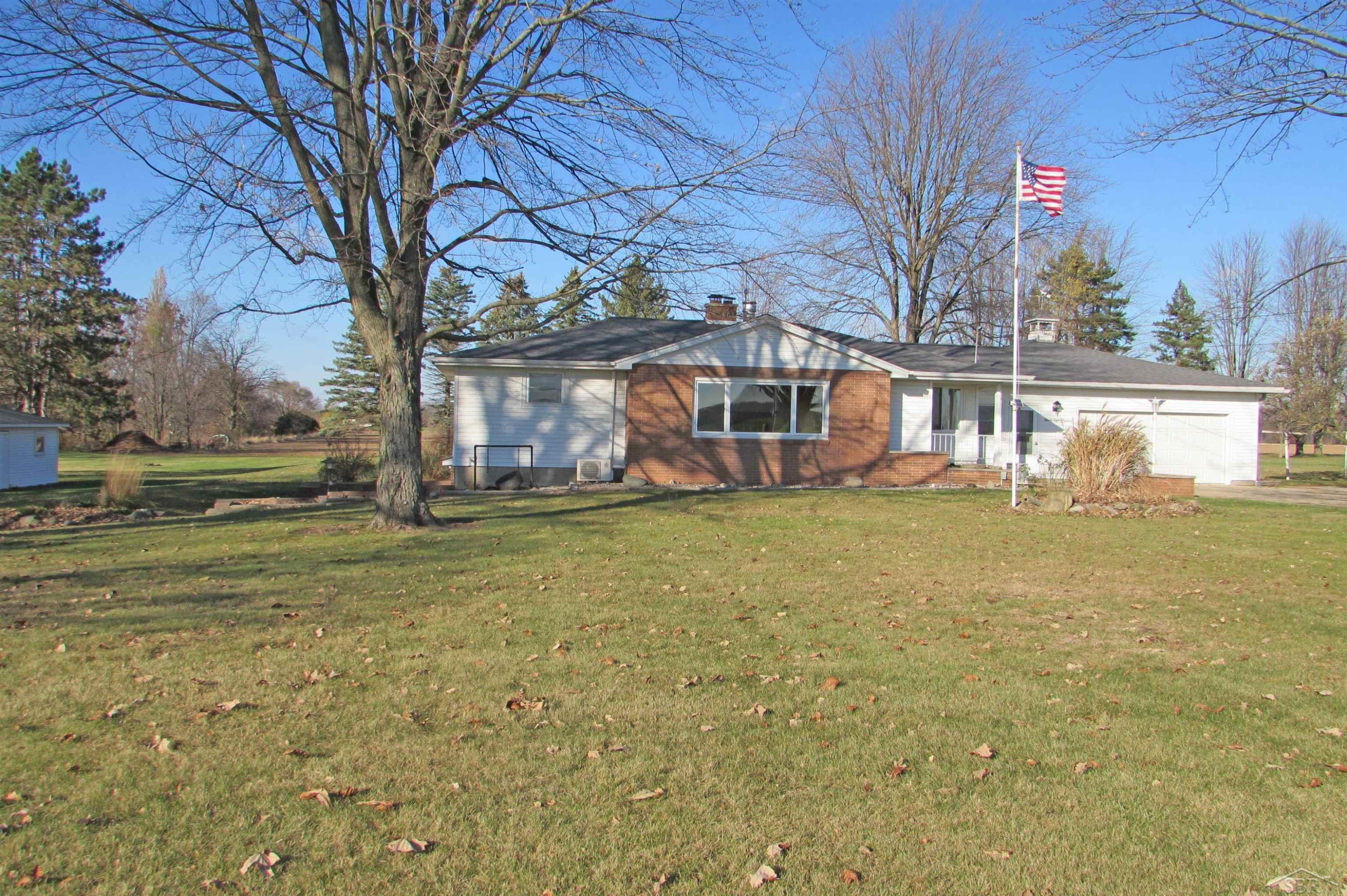 9800 Ferden Road, Chesaning, MI 48616 — Photo 2