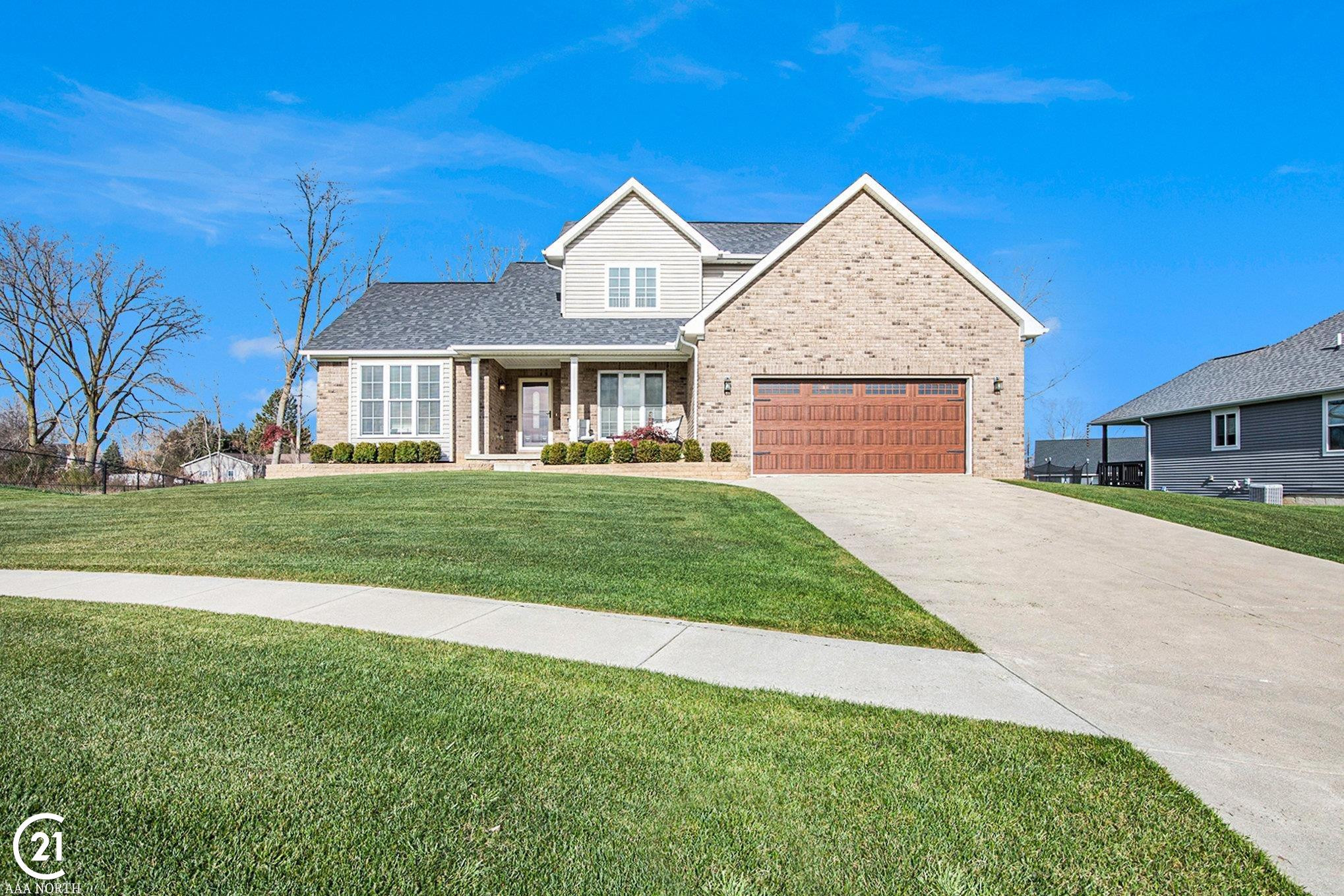 7773 Yorkshire Drive, Almont, MI 48003 — front exterior