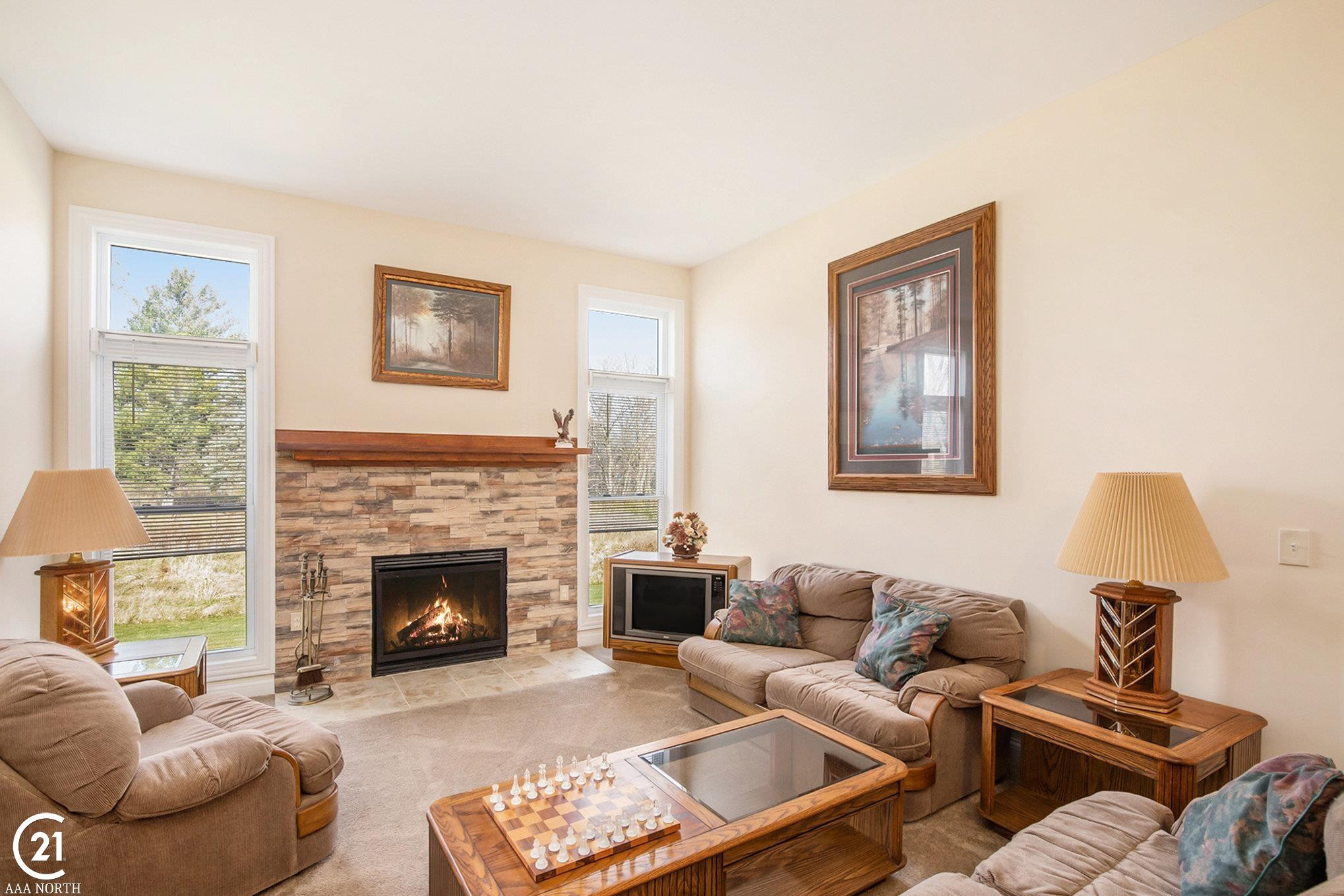 7773 Yorkshire Drive, Almont, MI 48003 — Photo 8