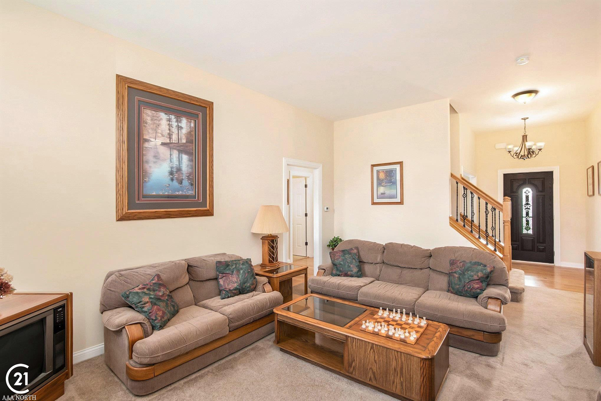 7773 Yorkshire Drive, Almont, MI 48003 — Photo 9