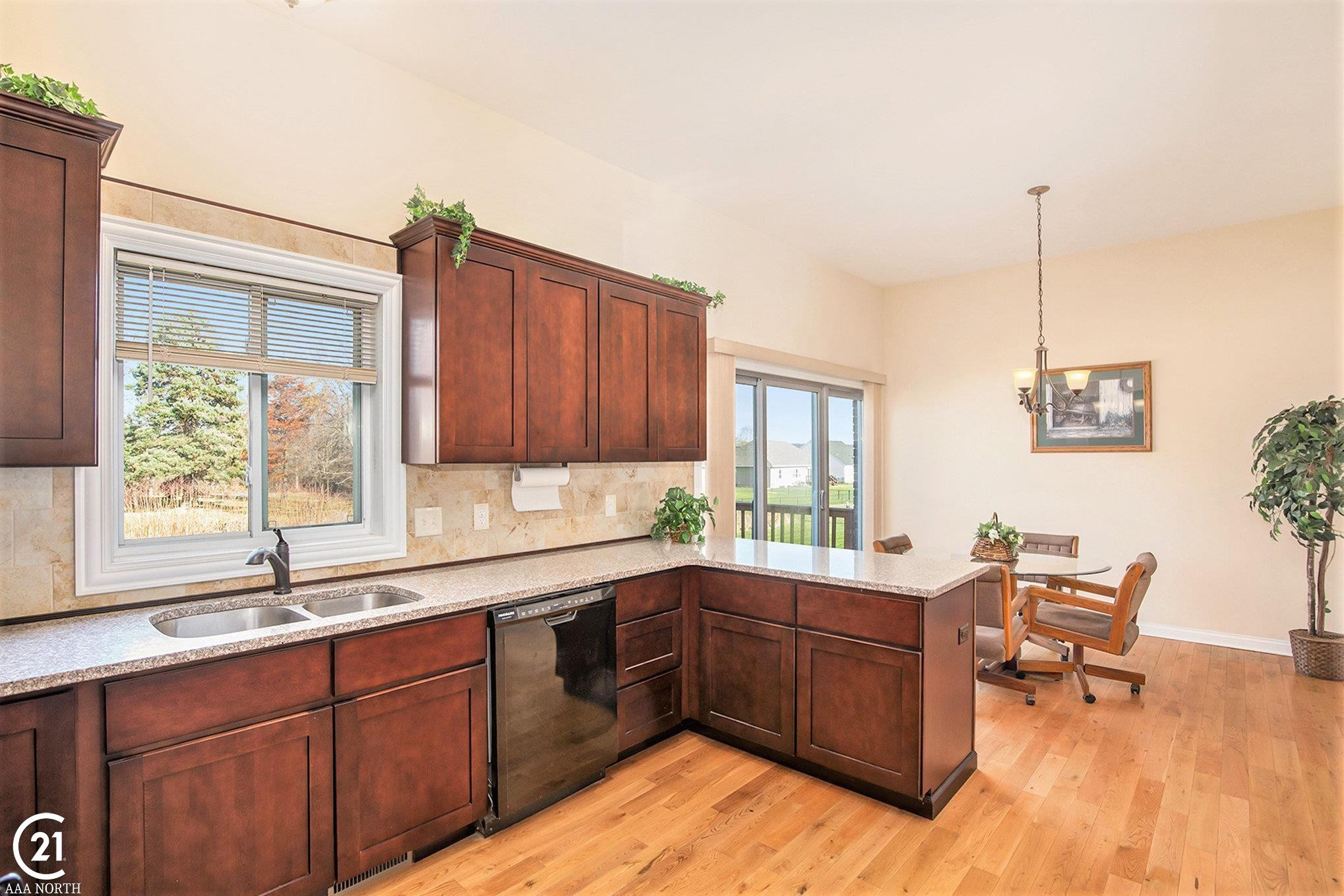7773 Yorkshire Drive, Almont, MI 48003 — Photo 13
