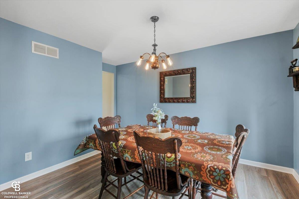 5278 Emmett Road, Emmett, MI 48022 — Photo 9