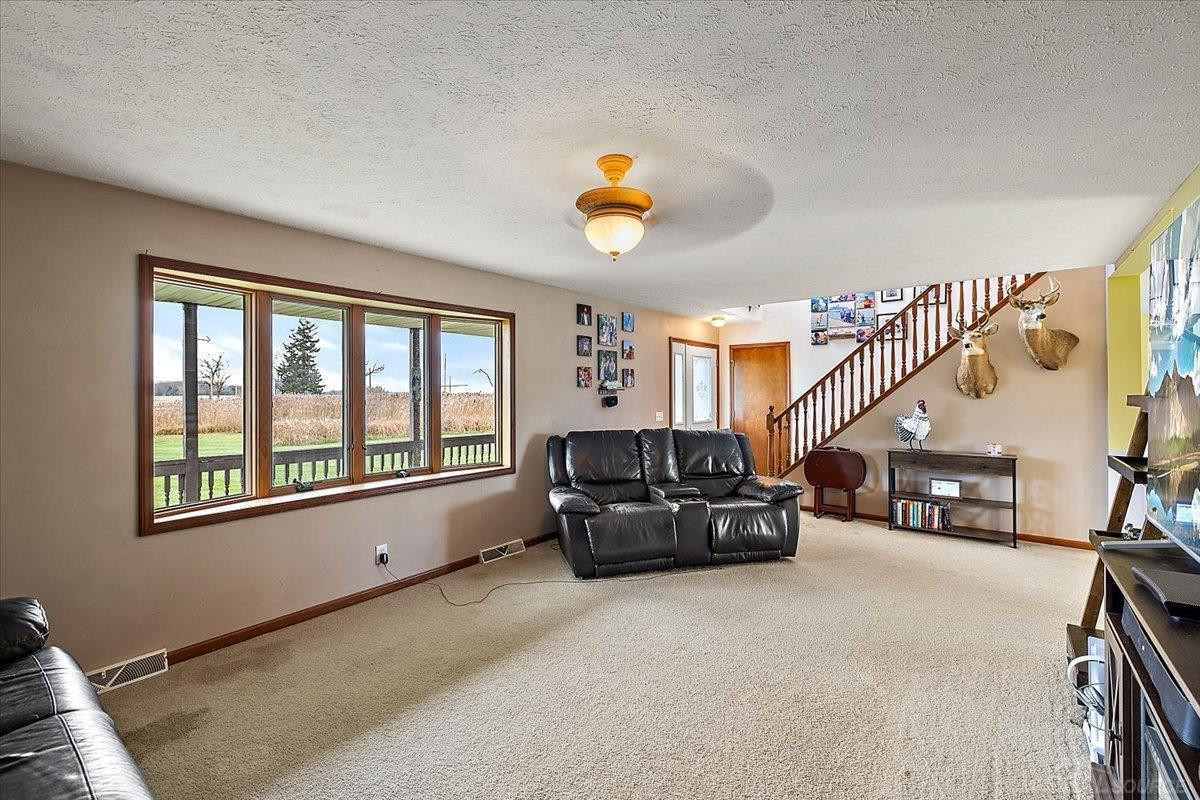 5320 Capac Road, MI 48014 — Photo 7