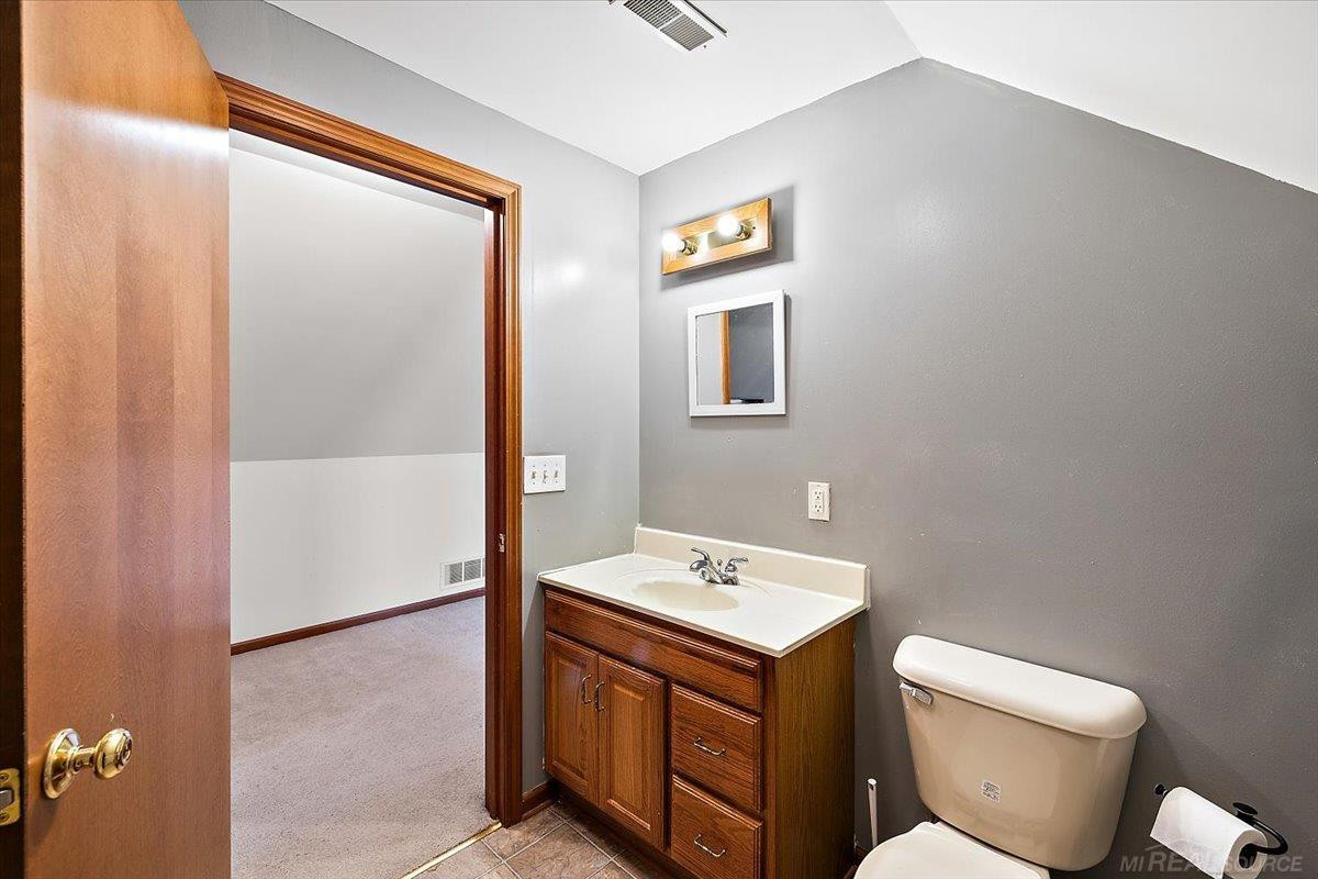 5320 Capac Road, MI 48014 — Photo 34